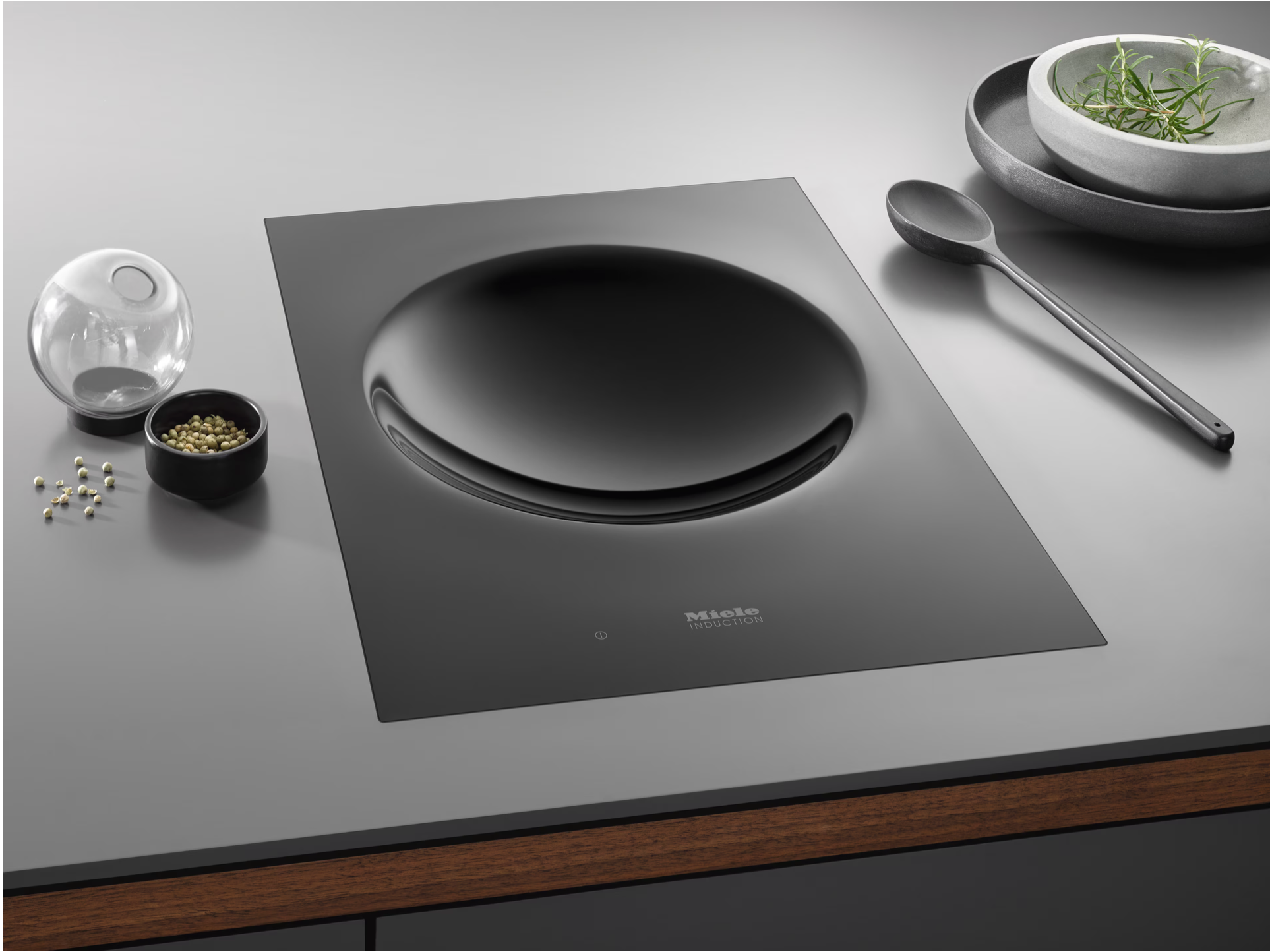 Miele SmartLine element Platinum CS 7641 FL Black