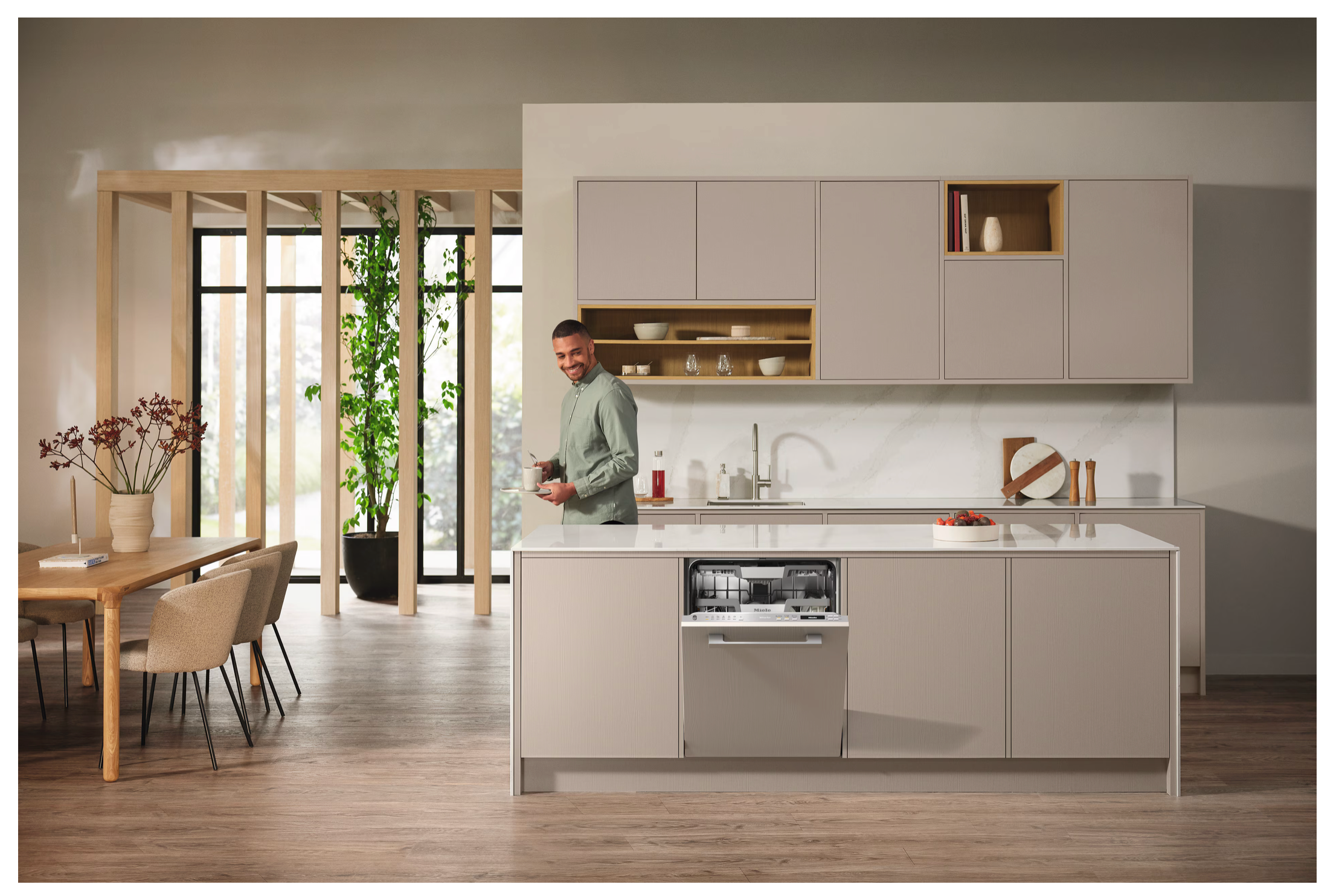 Miele Fully integrated dishwasher XXL Gold G 7085 SCVi XXL AutoDos Stainless Steel
