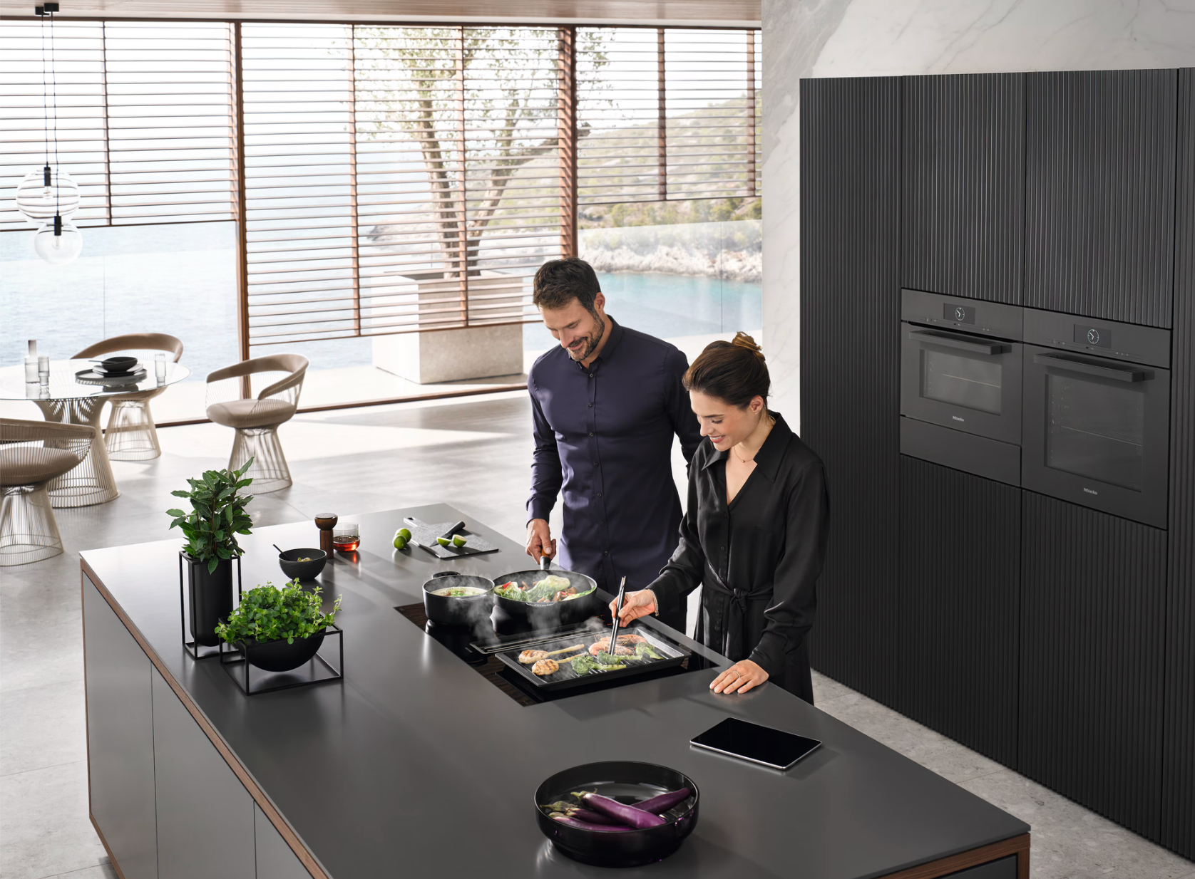 Miele Induction hob with vapour extraction - KMDA 7473-1 FL Silence