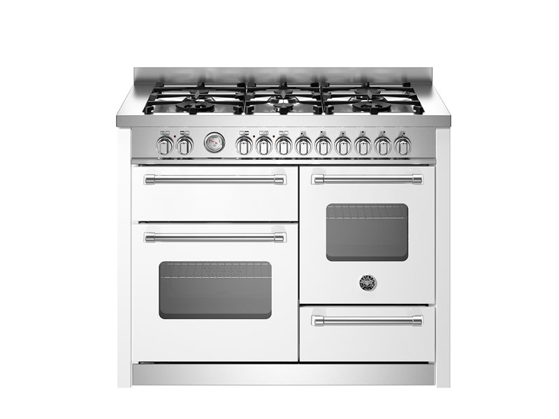 Bertazzoni Master Series 110 cm 6-burner electric triple oven