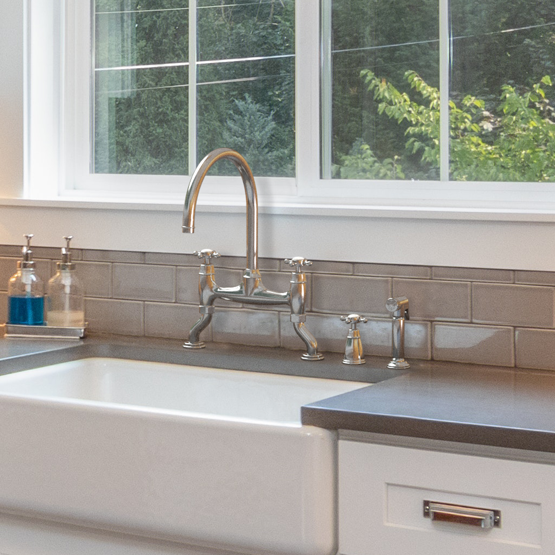 Bidbury & Co Chalford Kitchen Tap Independent Pull-Out Spray with Crosshead Handle