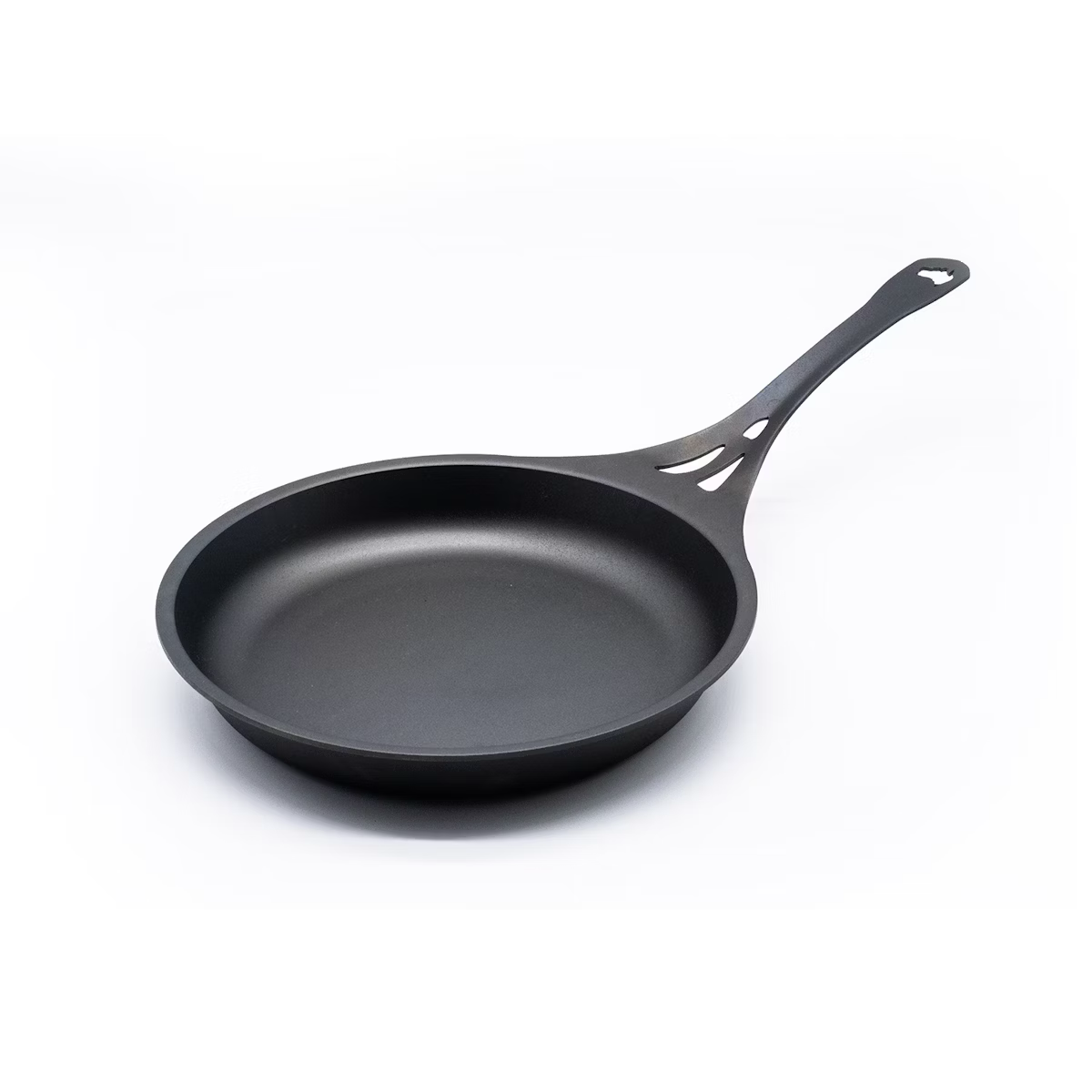 SOLIDTEKNICS IRON SKILLET