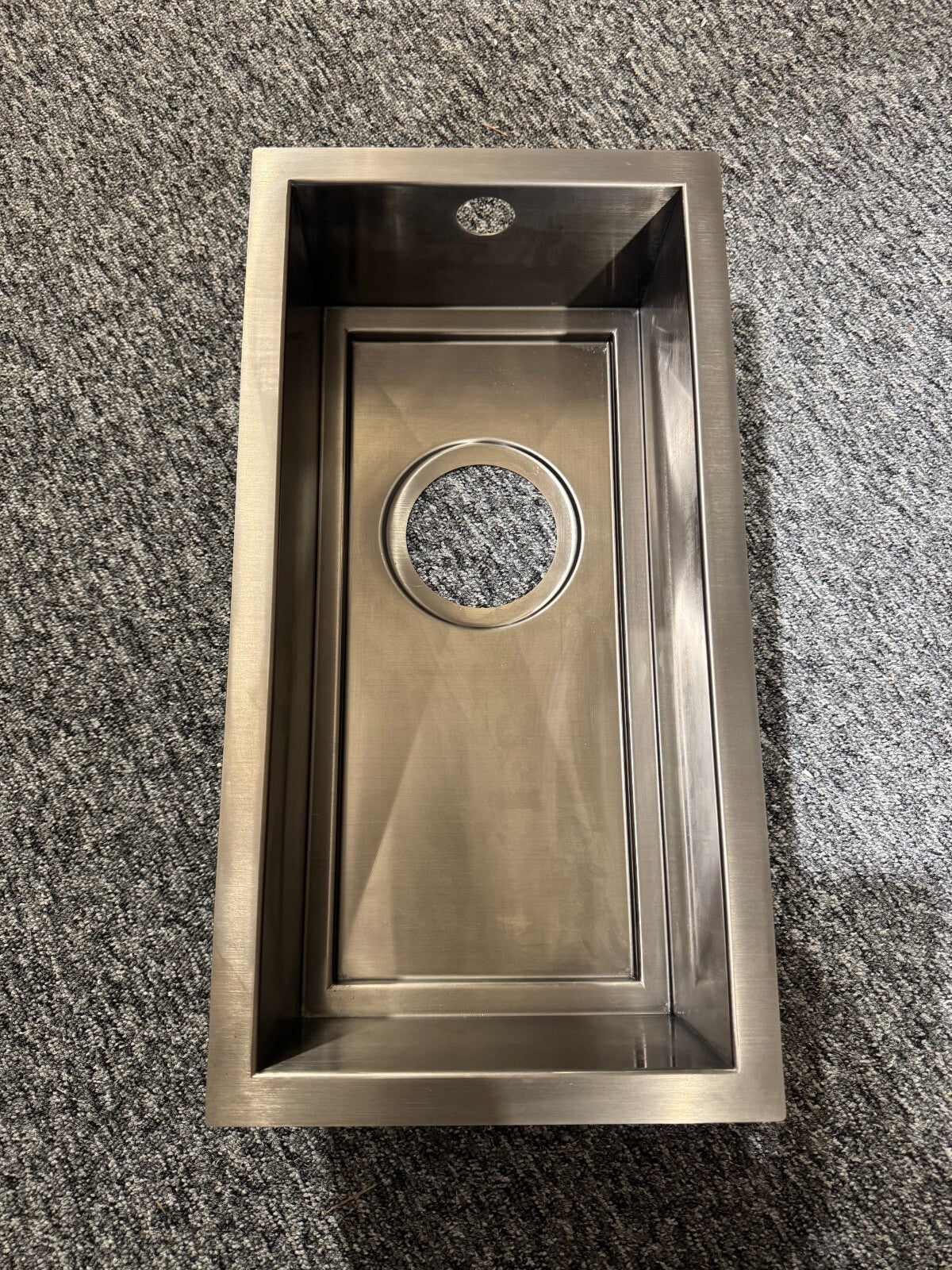 1810 ZenUno15 200U Gunmetal Inset Undermount Stainless Steel Kitchen Sink BR956
