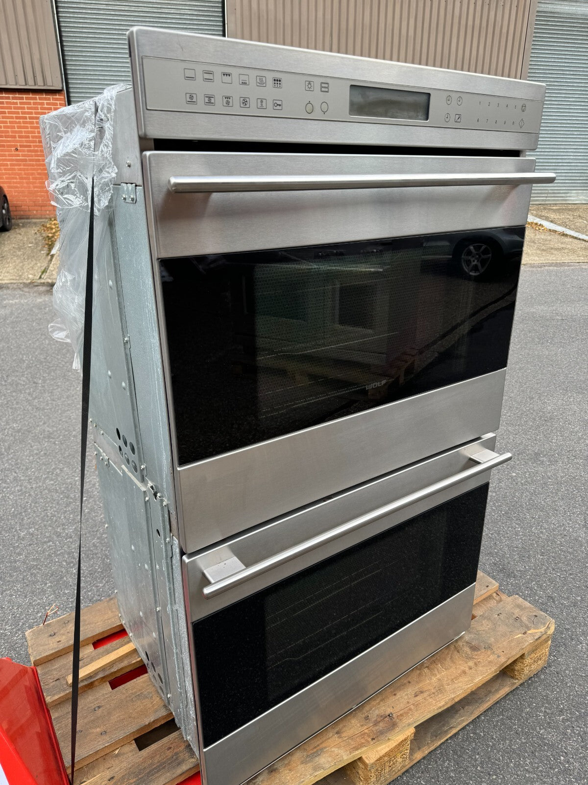 Wolf ICBDO30 Built In Double Oven Cooker Sub Zero appliance B3-267