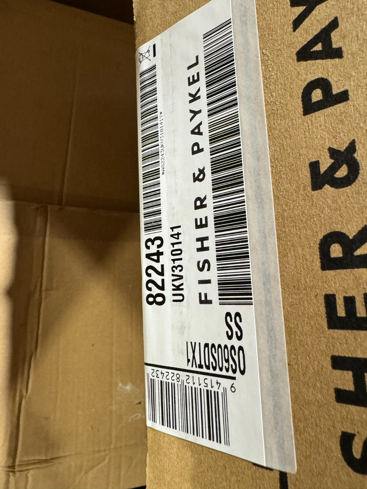 Brand New Fisher & Paykel OS60SDTX1 built in wall Oven Cooker steam appliance
