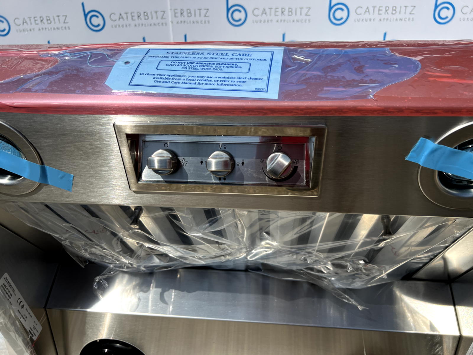 Wolf Pro wall Hood Extractor Blower ICBPW302718 Subzero appliance 30 inch