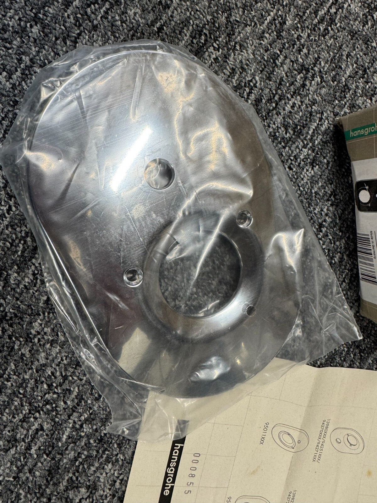 NEW Hansgrohe Shower / bath rosette chrome 95011000 BR2110