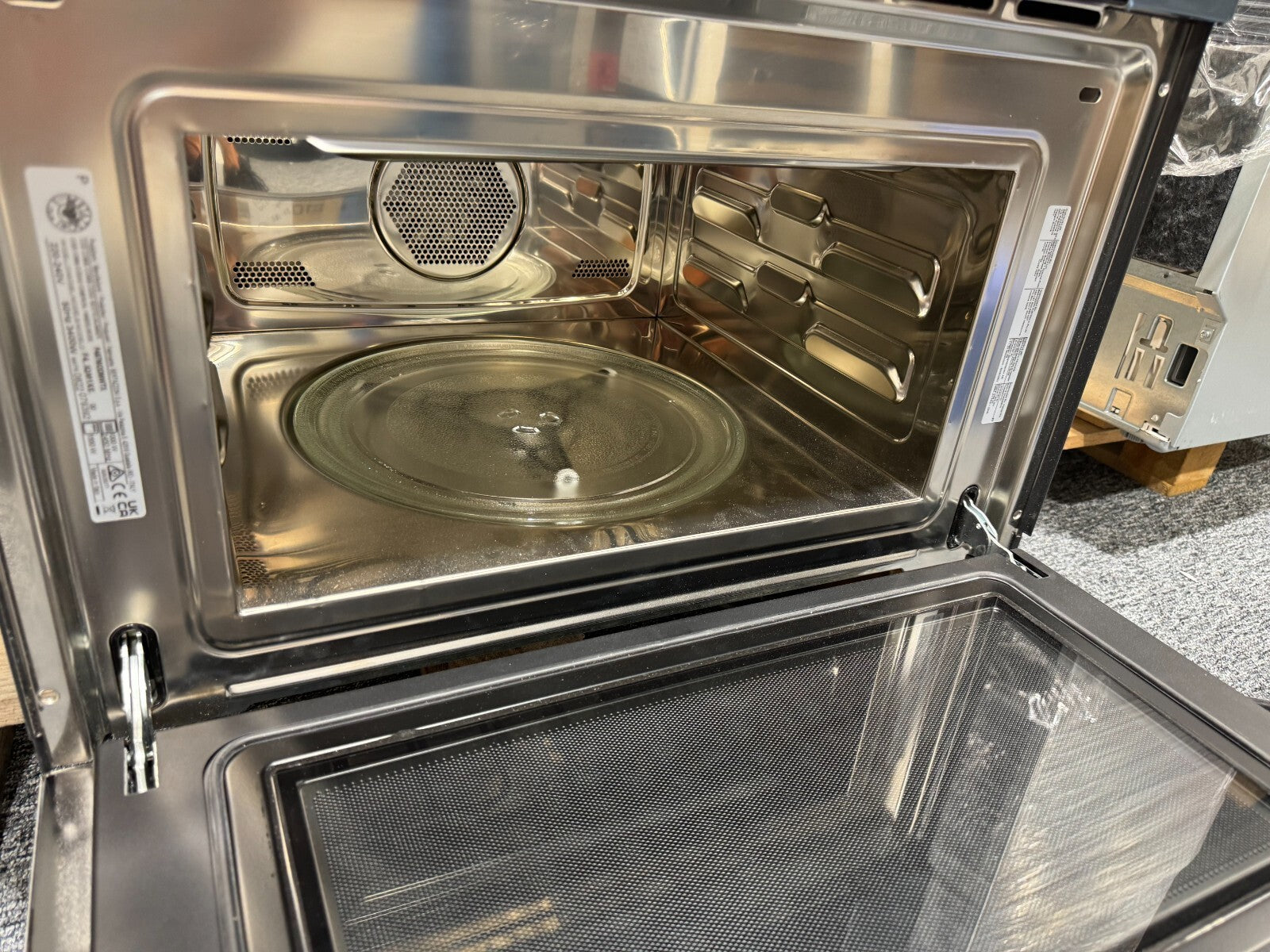 New Bertazzoni Modern F457MODMWTX Combi Microwave Oven Appliance