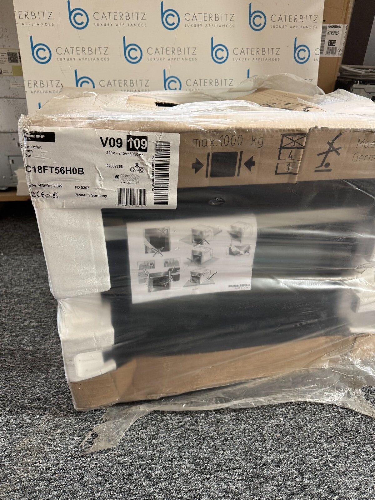 NEW Neff C18FT56H0B Built in compact oven with steam function BR2269