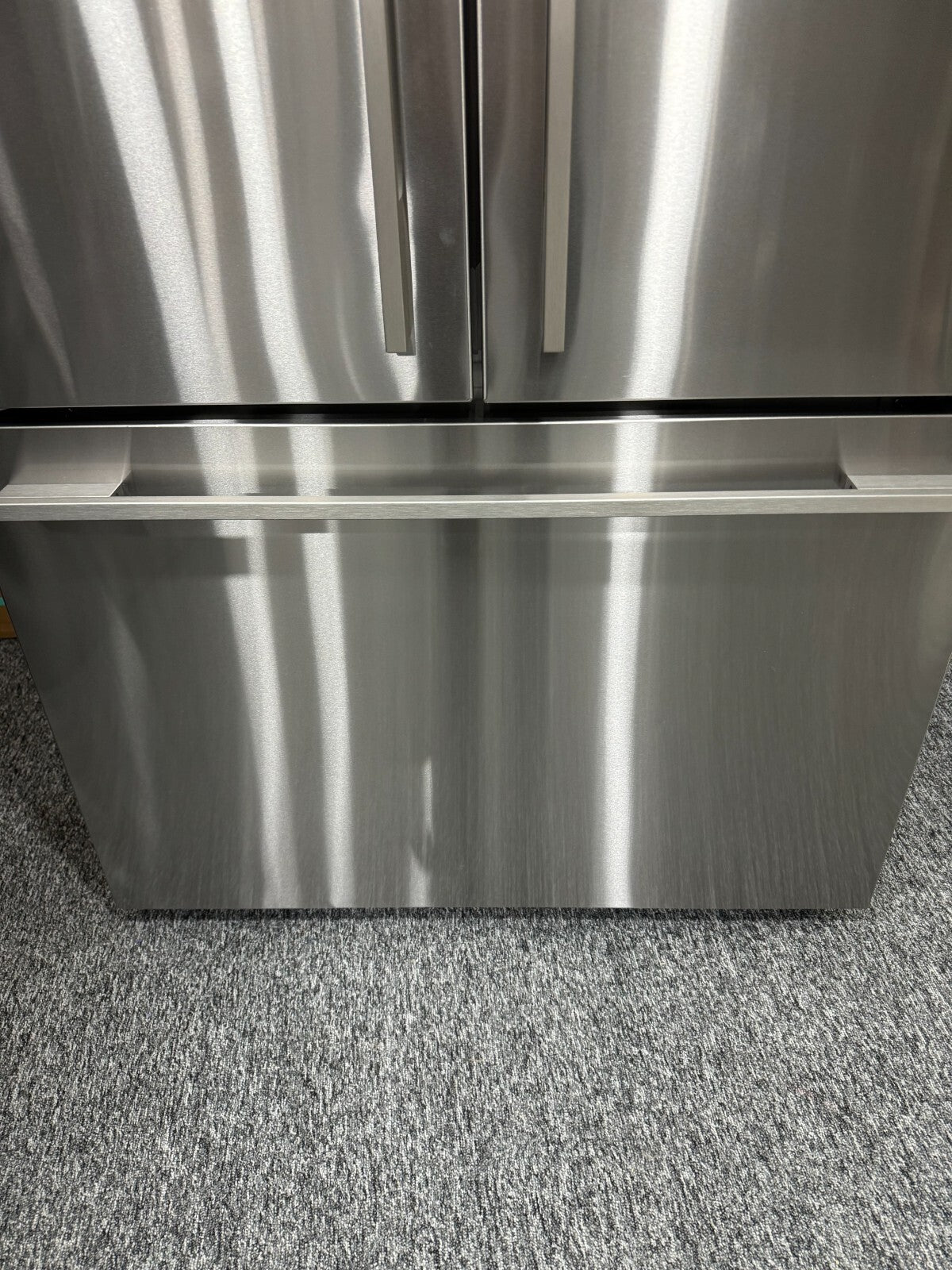 New Fisher & Paykel RF610ADJX7 Fridge Freezer Refrigerator French Door BR582 ICE
