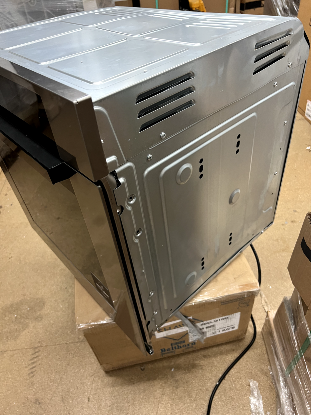 New Bertazzoni Modern F6011MODPTX Built in Wall oven Appliance Cooker