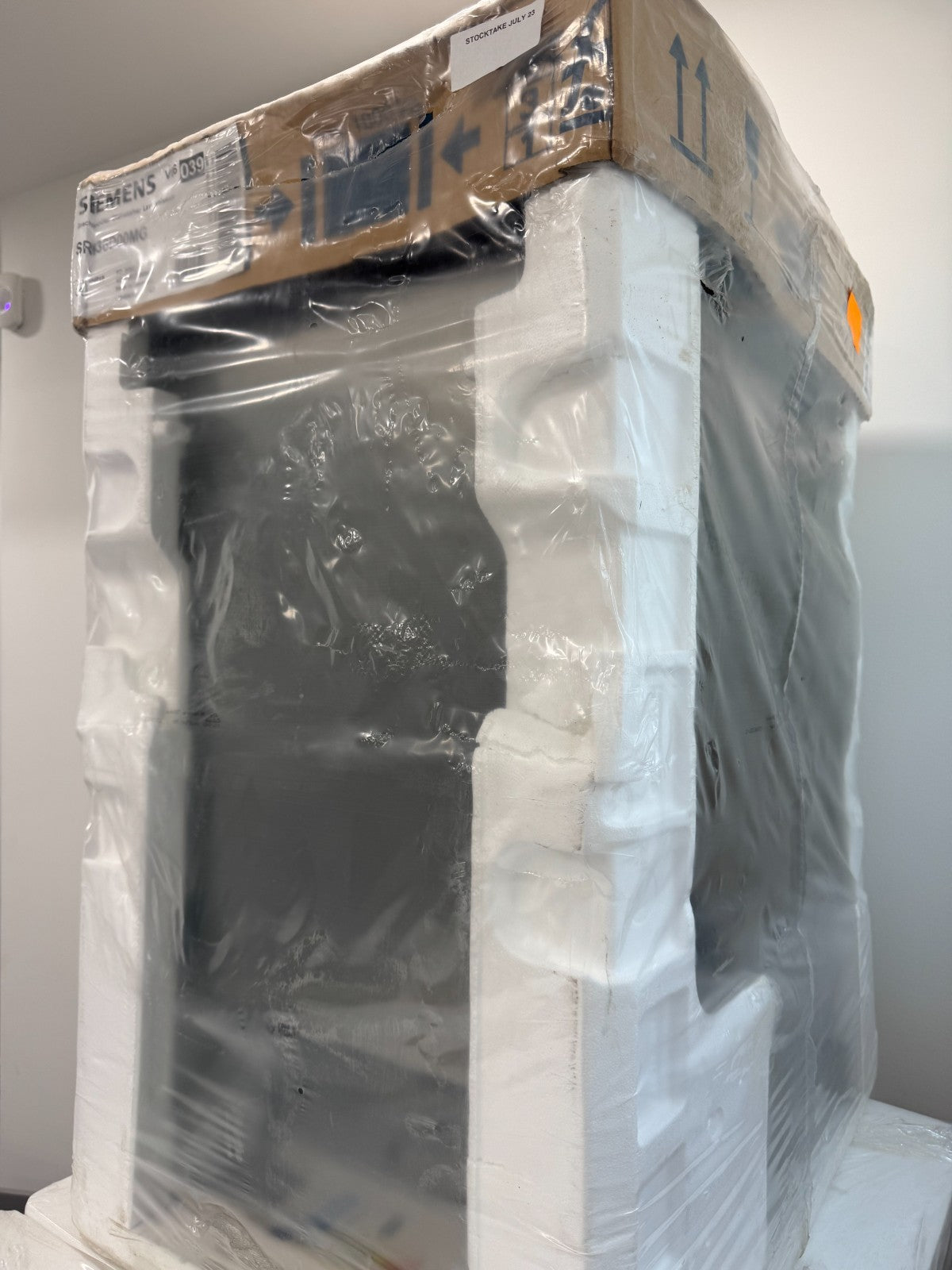 New Siemens SR636D00MG 45cm Integrated Dishwasher appliance BR2349