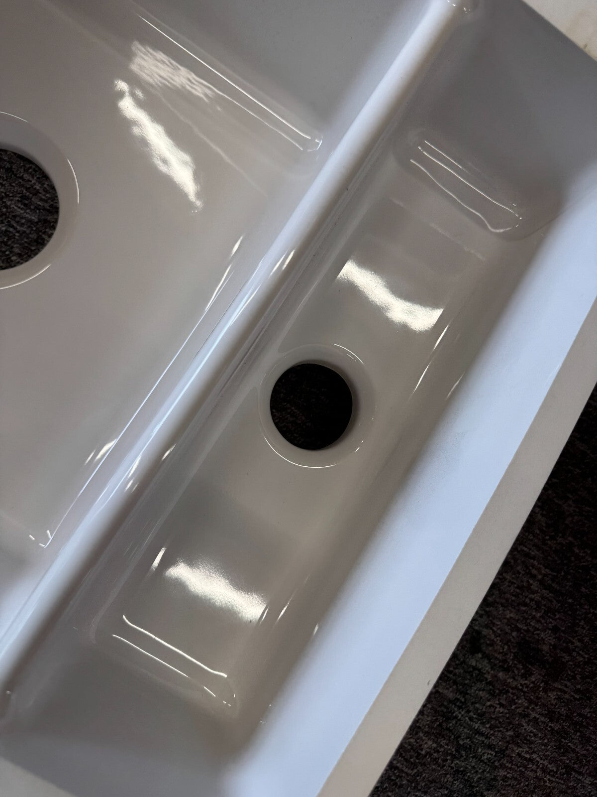 NEW KUBUS KBK 160 REV White 126.0438.484 white Kitchen Sink Basin BR2221