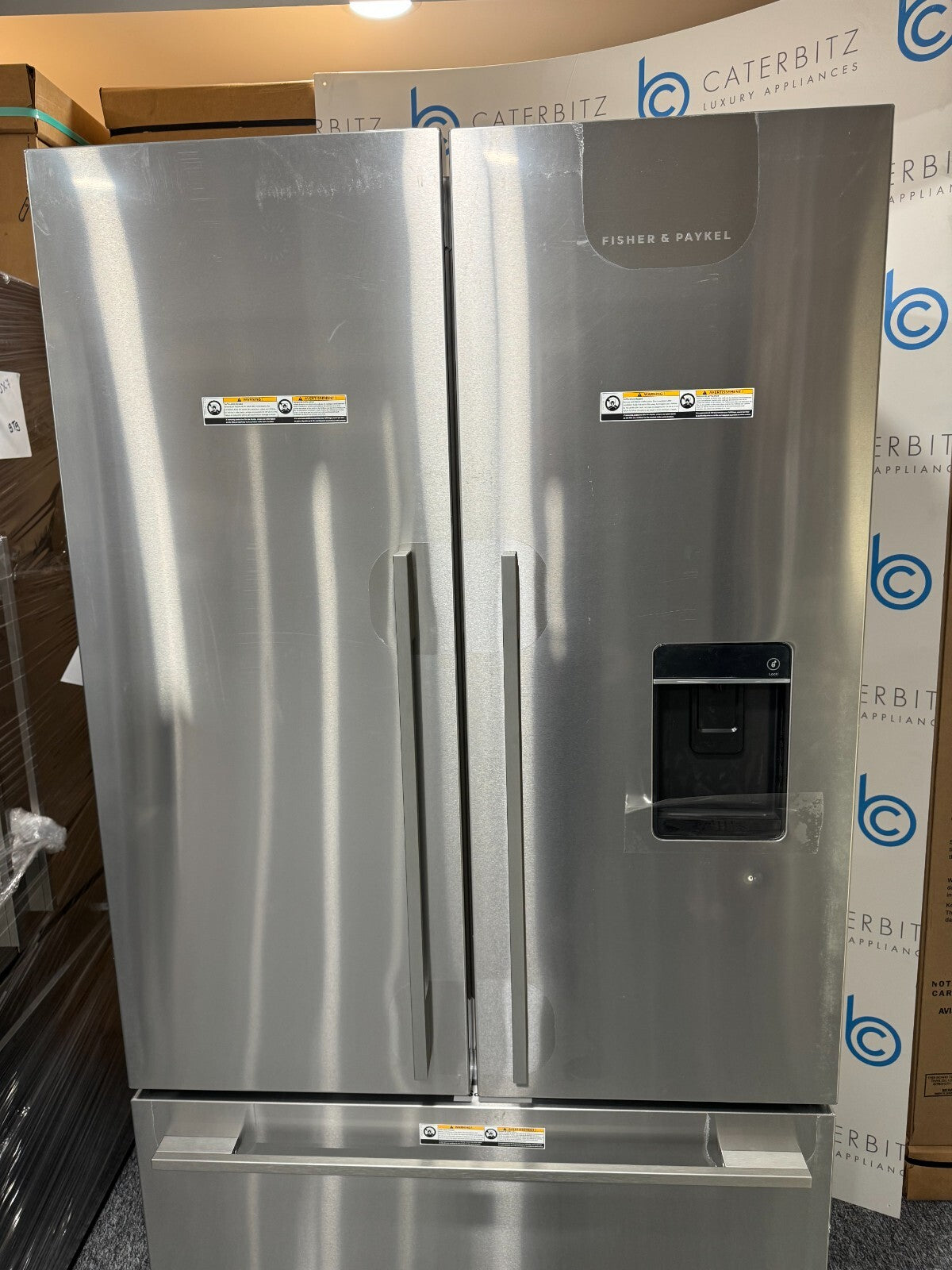 NEW Fisher & Paykel RF540ADUX6 Fridge freezer French Door Freestanding BR583
