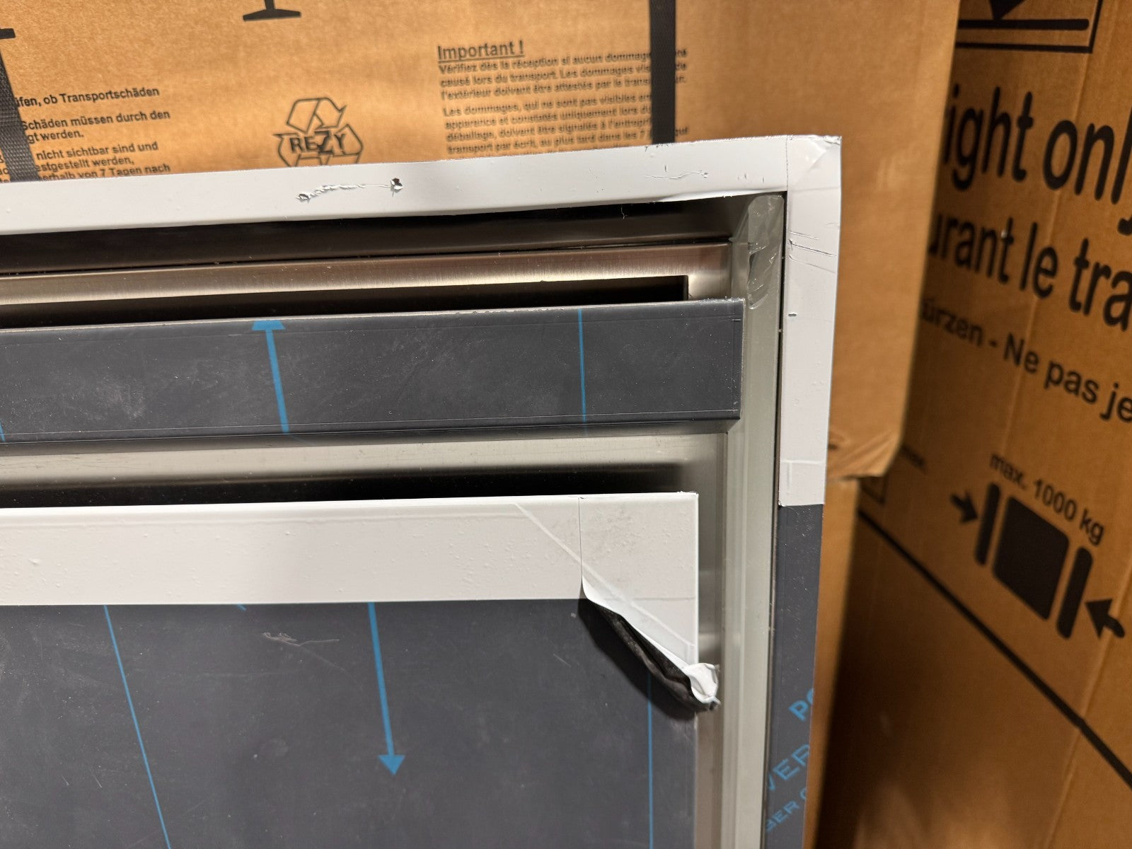 UNUSED Westin Stratus 360 recirculating 1180 x 420 Ceiling extractor BR2330