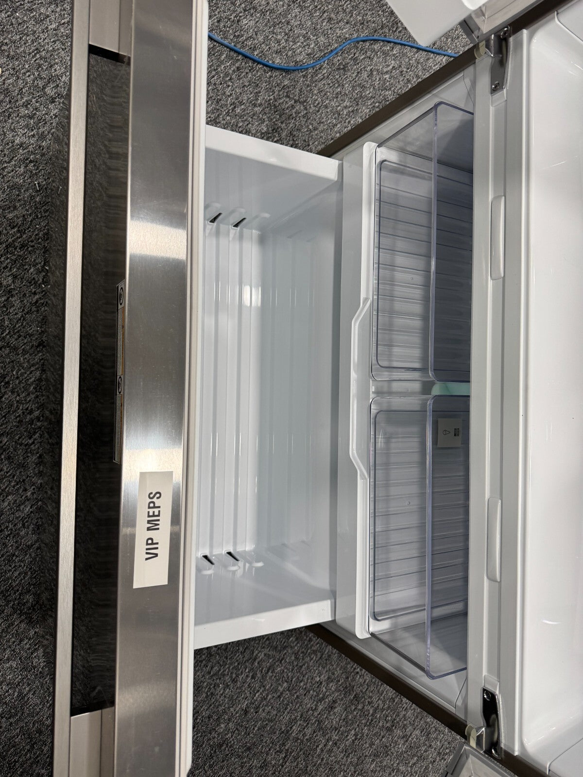 New Fisher & Paykel RF610ADX6 freestanding french door fridge freezer BR2238