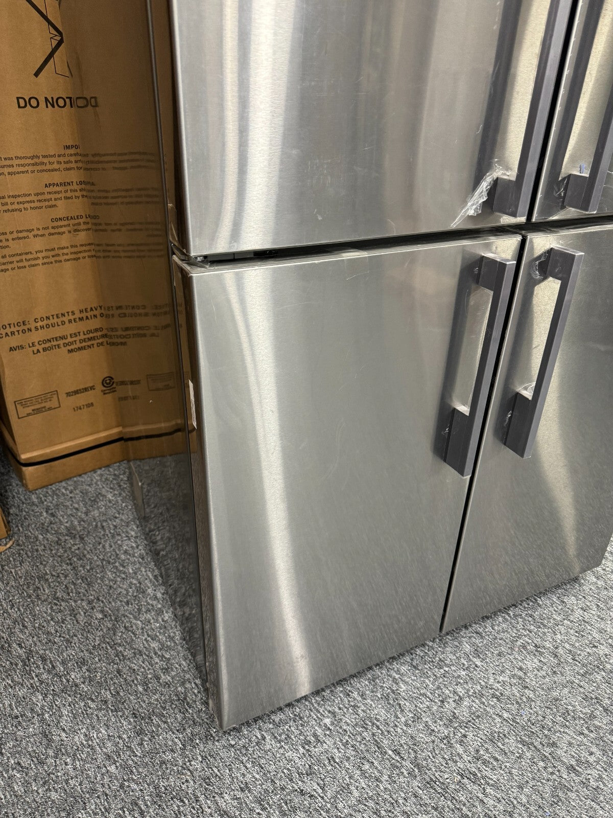 NEW Fisher & Paykel RF605QDUVX1 Fridge Freezer ice water Refrigeration BR446