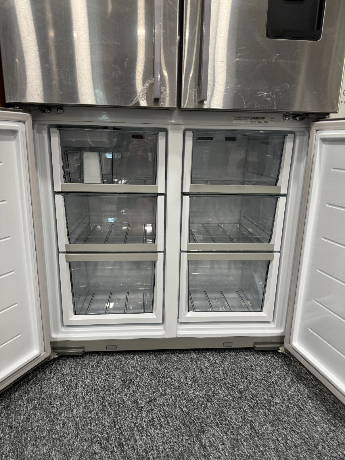 NEW Fisher & Paykel RF605QDUVX1 Fridge Freezer ice water Refrigeration BR446