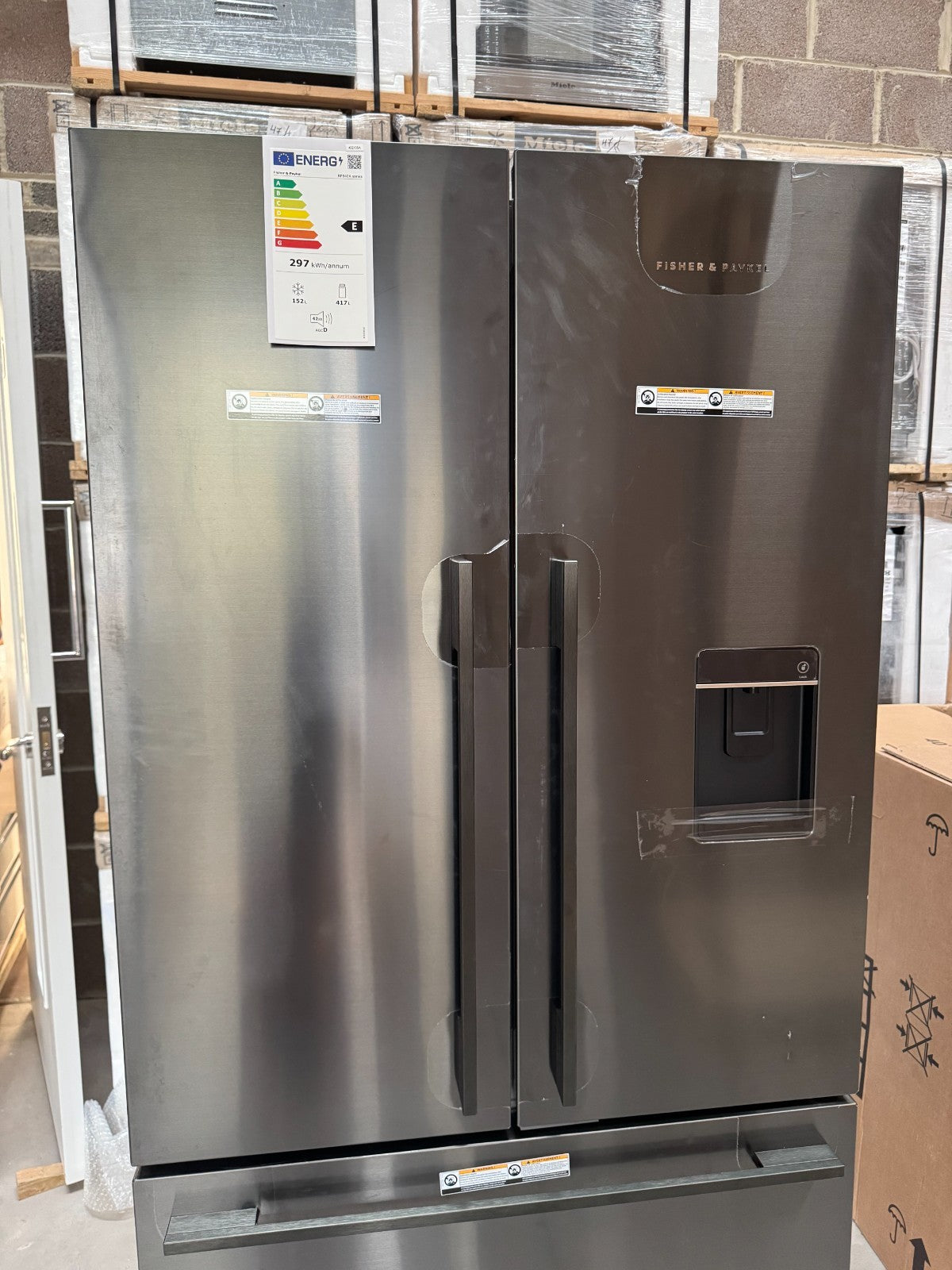NEW Fisher & Paykel RF540ADUB7  Freestanding French Door Fridge Freezer BR2354