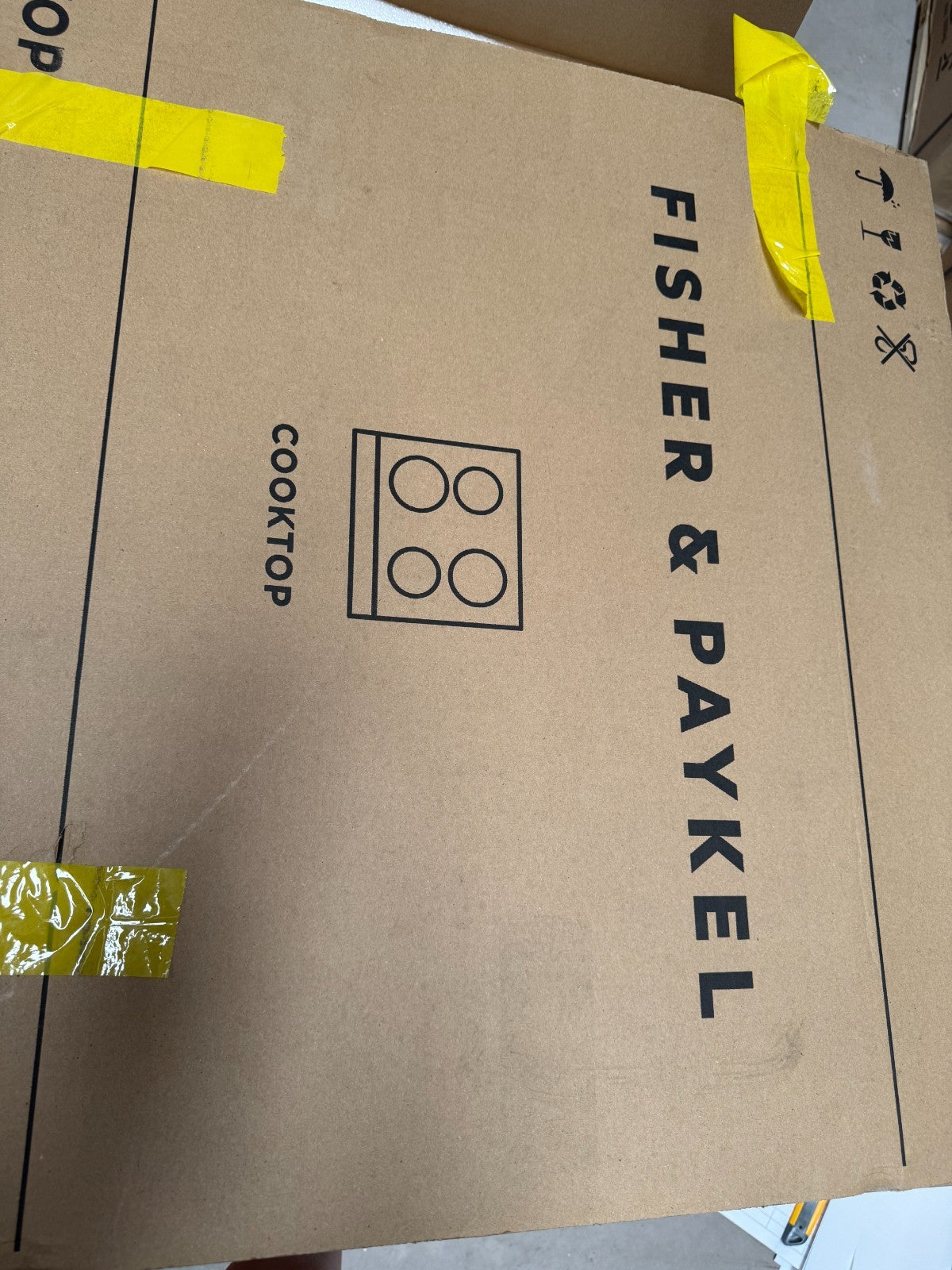 NEW Unused Fisher & Paykel CI604DTB4 Cooktop Induction Electric Hob BR2350 /2352