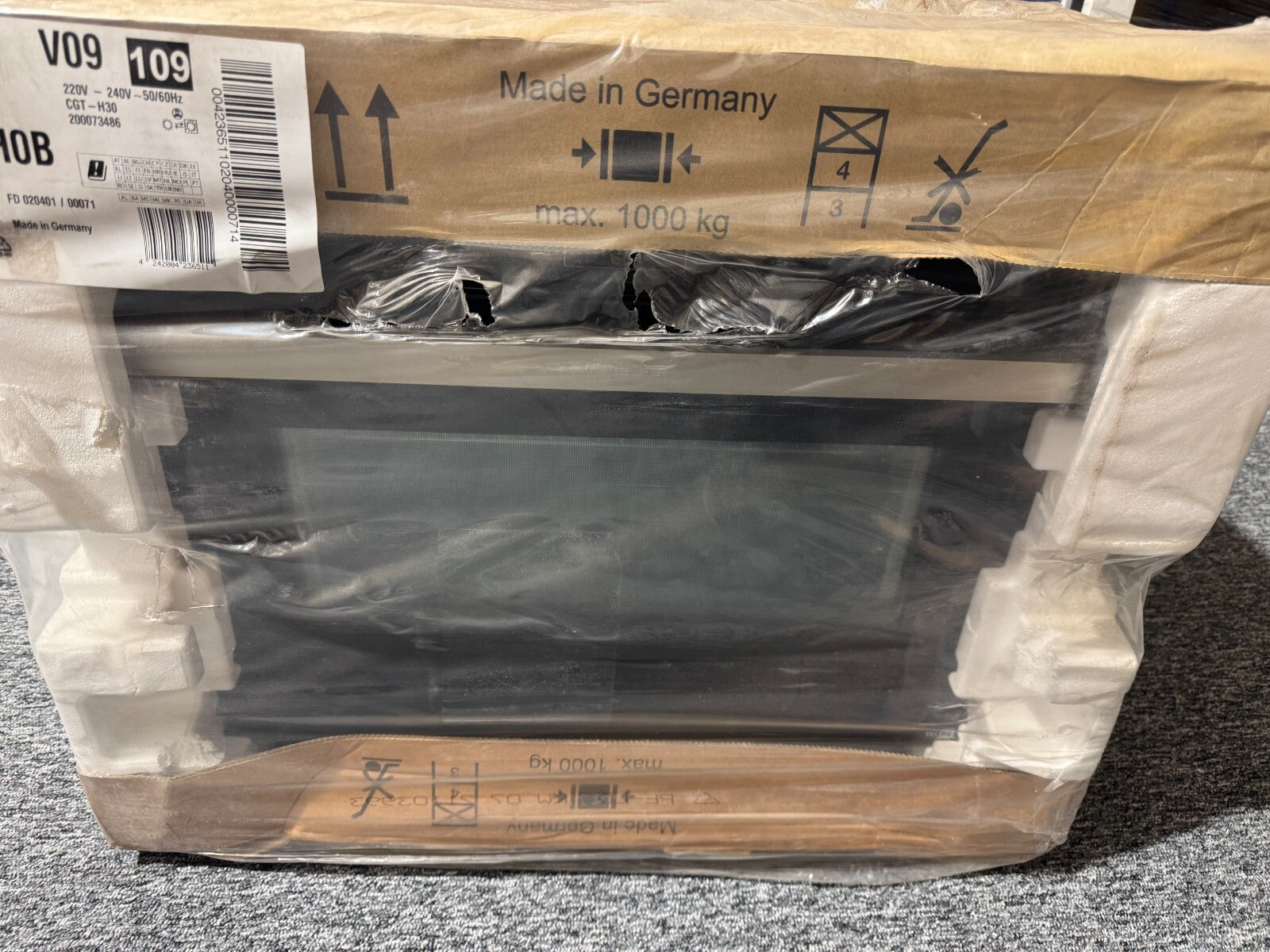 NEW Neff C27CS22H0B N90 Built In Single Electric Oven Cooker Oven Br2100