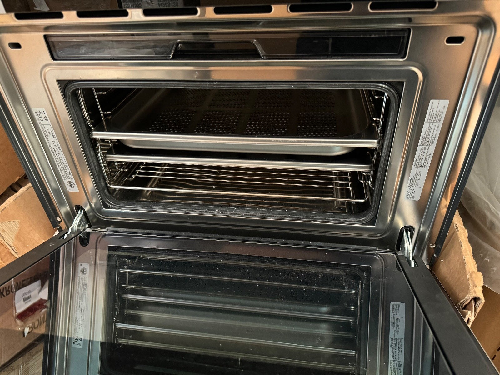 New UNUSED Bertazzoni Modern F457MODVTX Combi Steam Oven Cooker Appliance