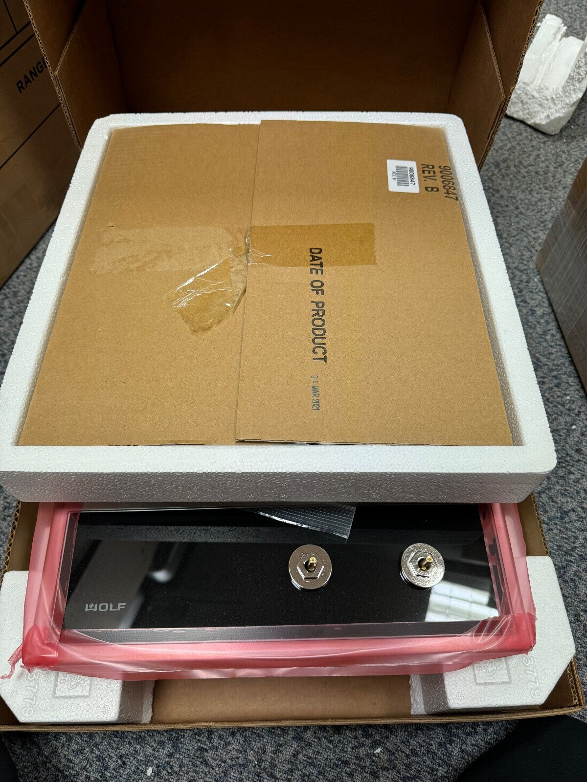 UNUSED Wolf ICBCG152TF/S 2 burner Gas Hob Module Cooktop Appliance Subzero