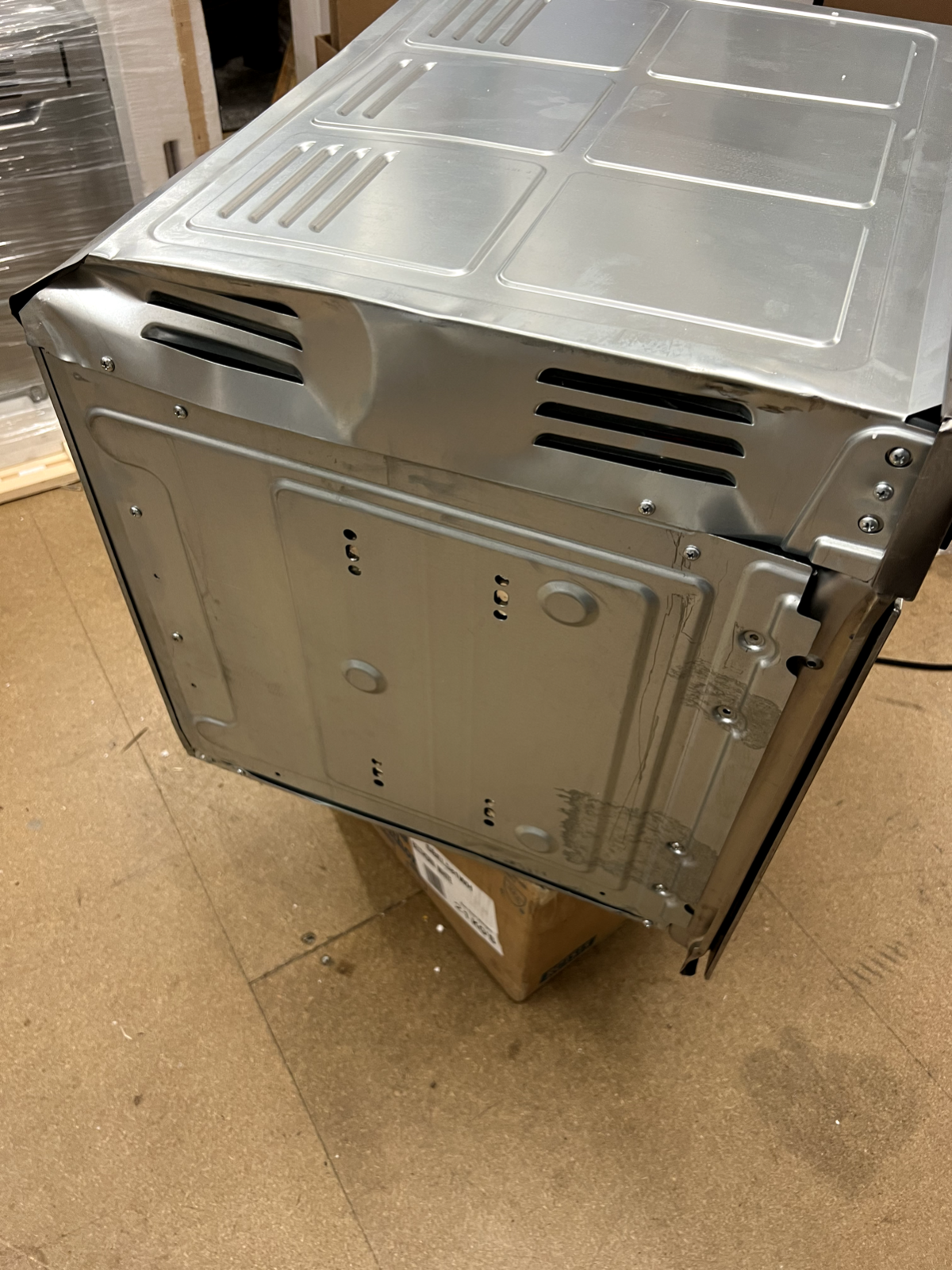 New Bertazzoni Modern F6011MODPTX Built in Wall oven Appliance Cooker