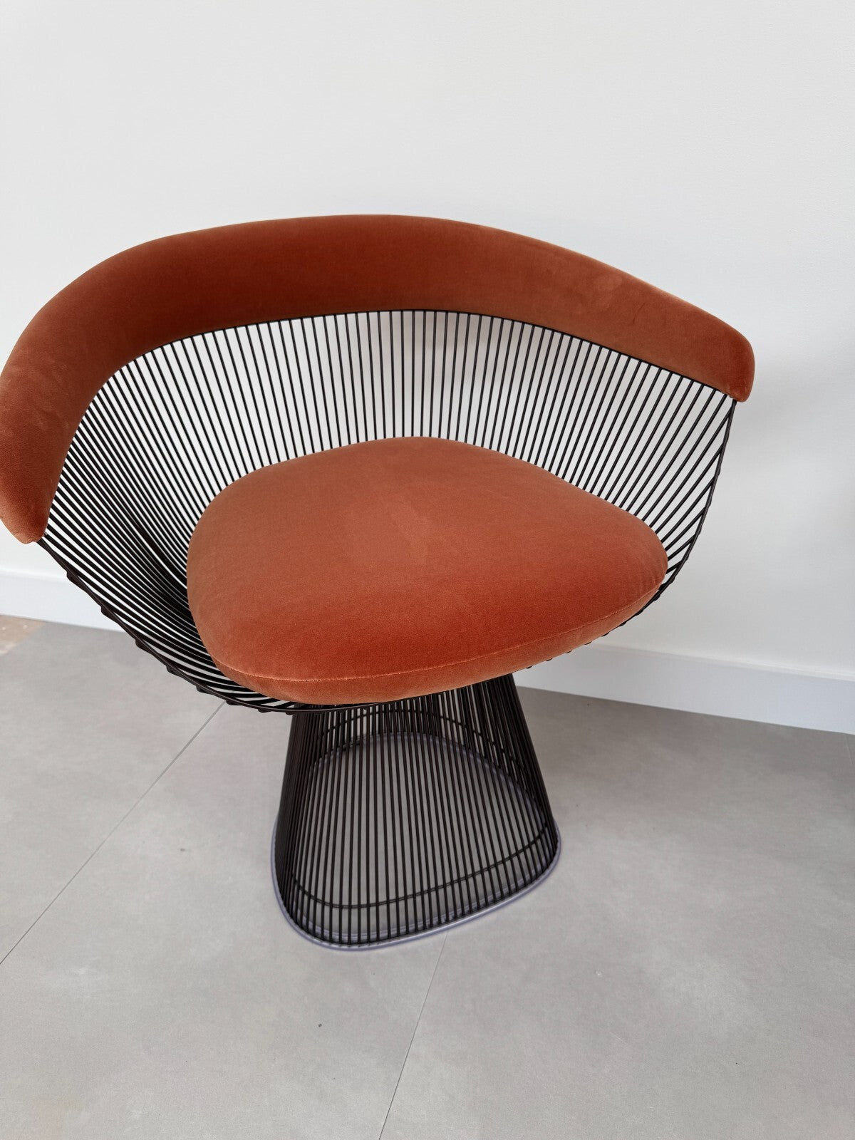 2 Ex Display Knoll Studio Warren Platner Side Chair Orange AX013