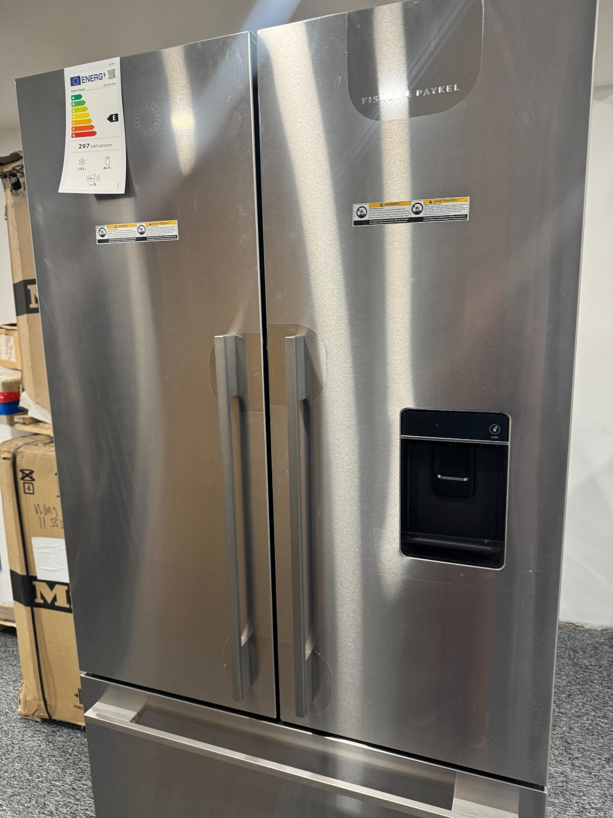 NEW UNUSED Fisher & Paykel RF540ADUX6 Fridge Freezer French Door  BR2318