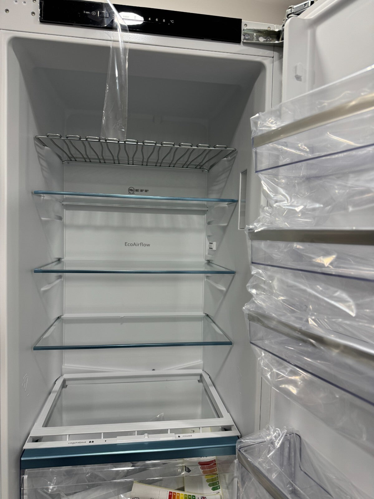 New NEFF KI5872FE0G Built in fridge freezer Integrated refrigeration BR2235