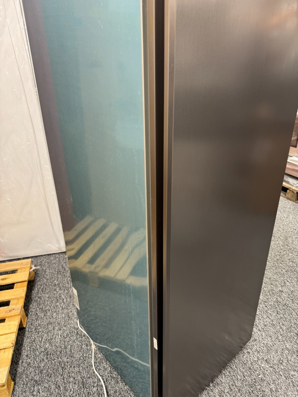 New Liebherr SFNsfe 5227 Column Freezer Freestanding frost free Silver BR2228