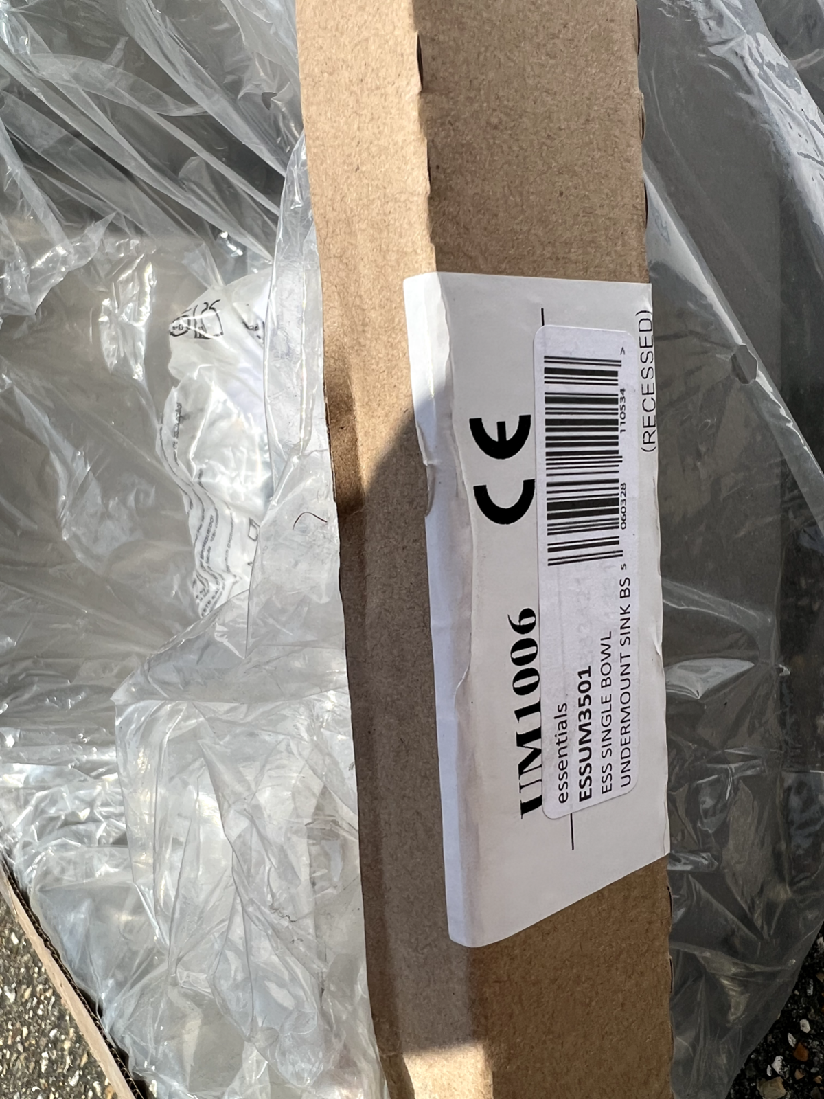 Unused Essential Essum 3501 Stainless Steel Undermount sink with waste kitchen
