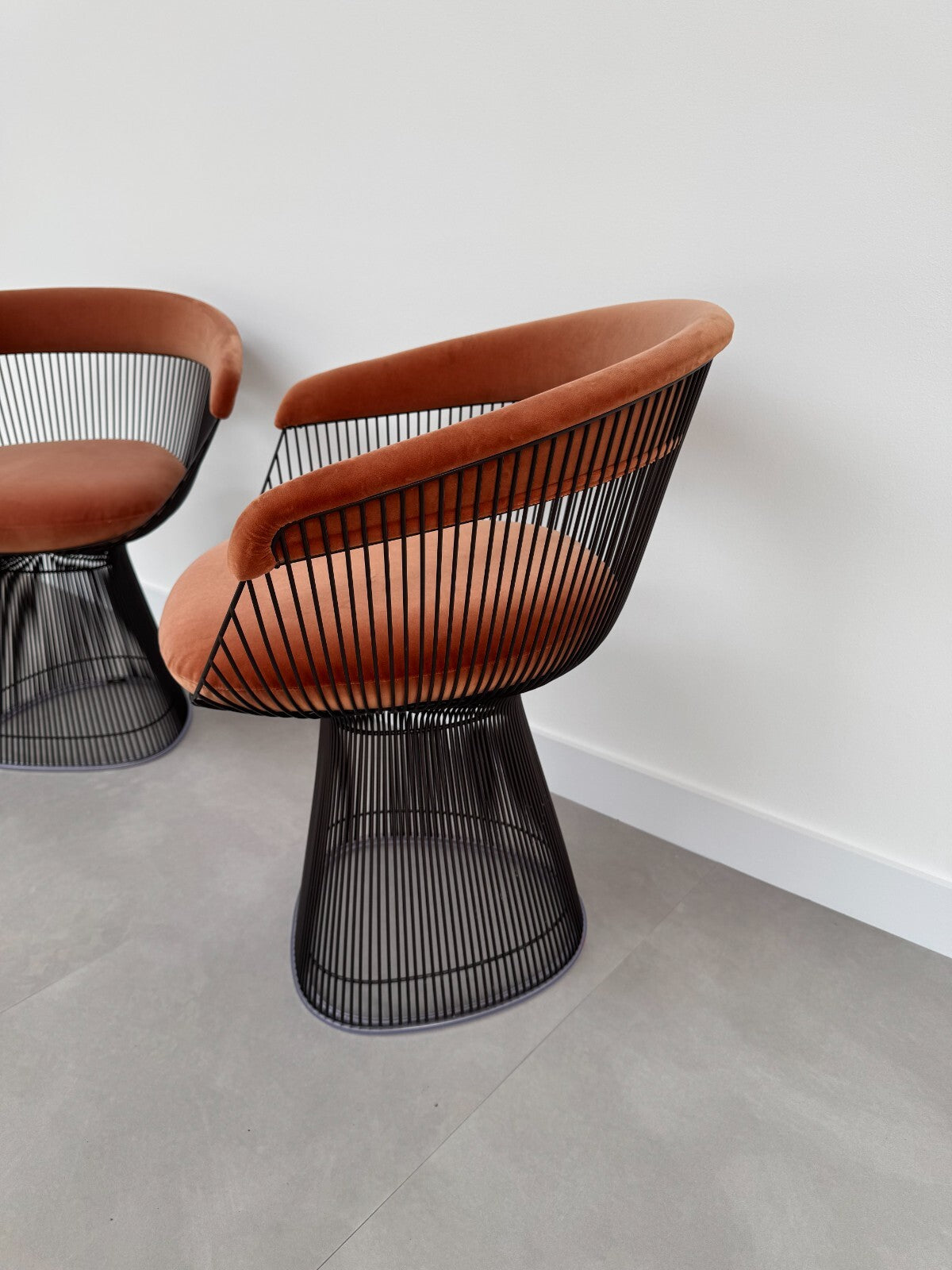 2 Ex Display Knoll Studio Warren Platner Side Chair Orange AX013