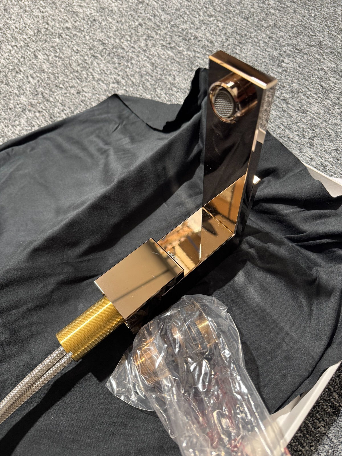 NEW AXOR 46010300 Hansgrohe Edge Lever Basin Mixer Tap 130 Waste RED GOLD BR883