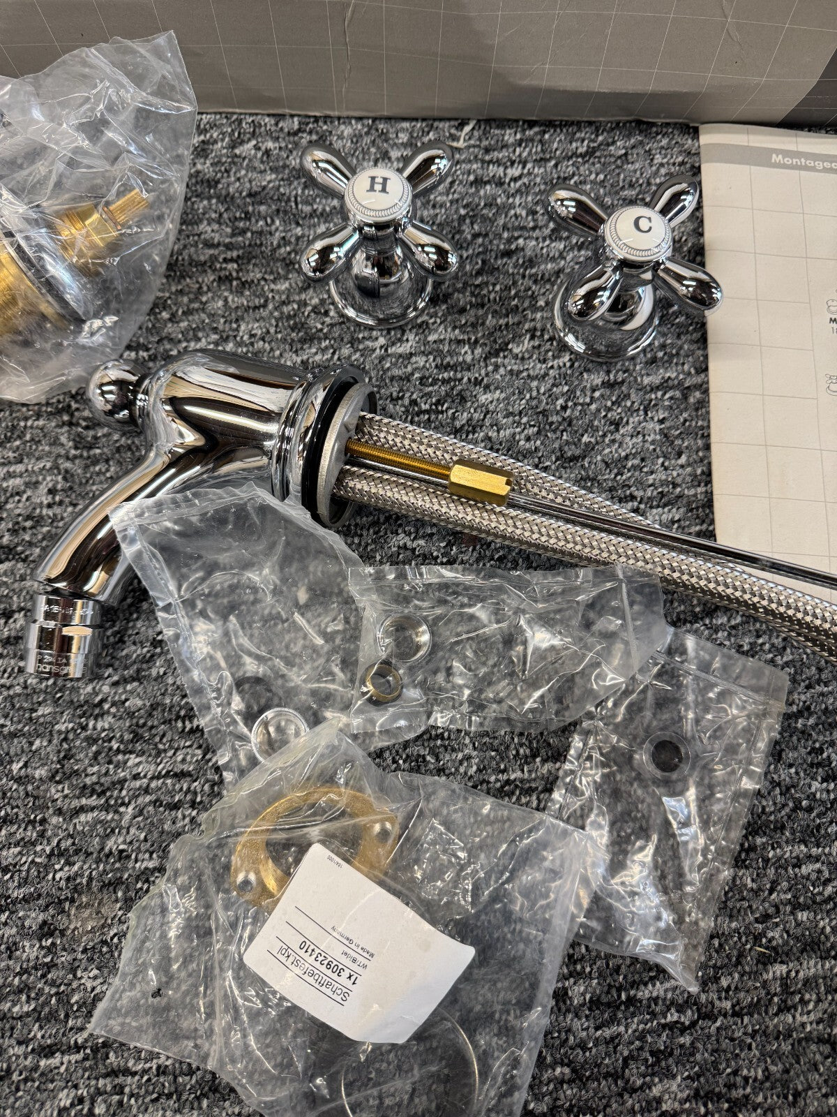 NEW Hansgrohe Axor Carlton Chrome Basin Mixer Tap 17133000 BR848