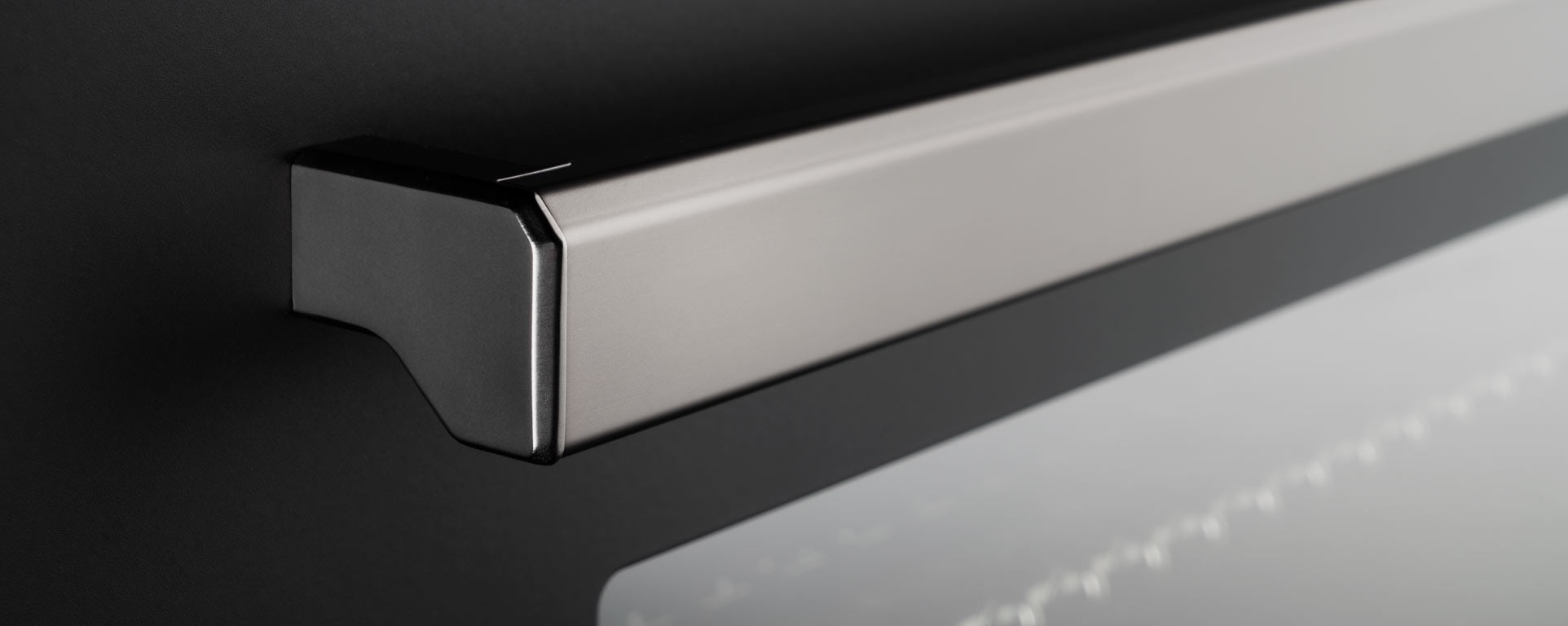 Bertazzoni 100 cm Air-Tec cooker with induction top and integrated hood