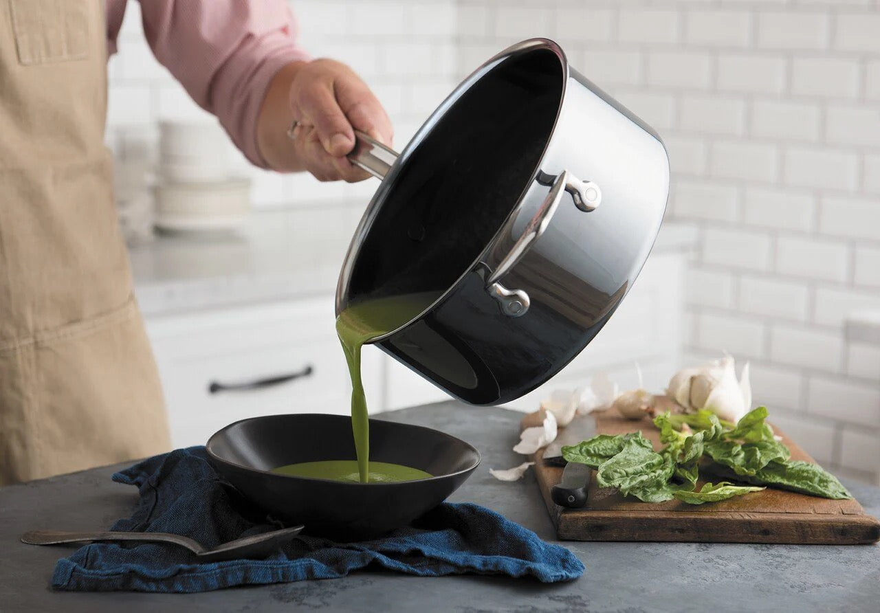 Hestan Nanobond Saucepan with Lid - 22cm