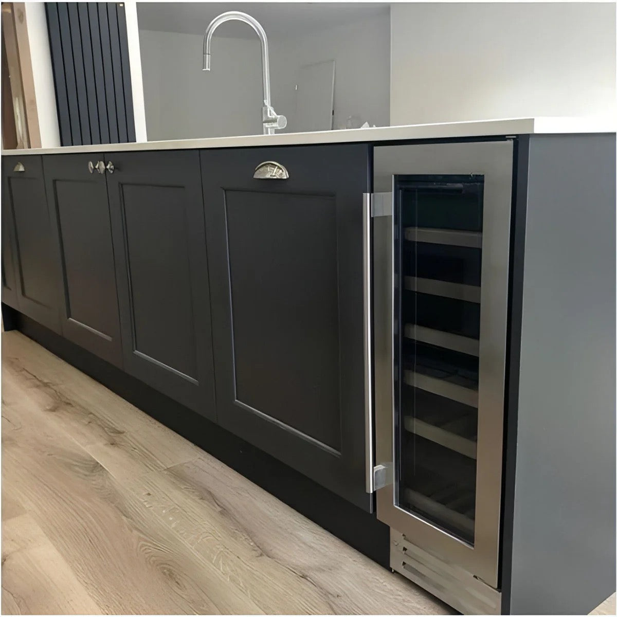 Dunavox FLOW-19 - 300mm - 19 Bottle - Built In Under-counter Wine Cooler - DAUF-19.58B