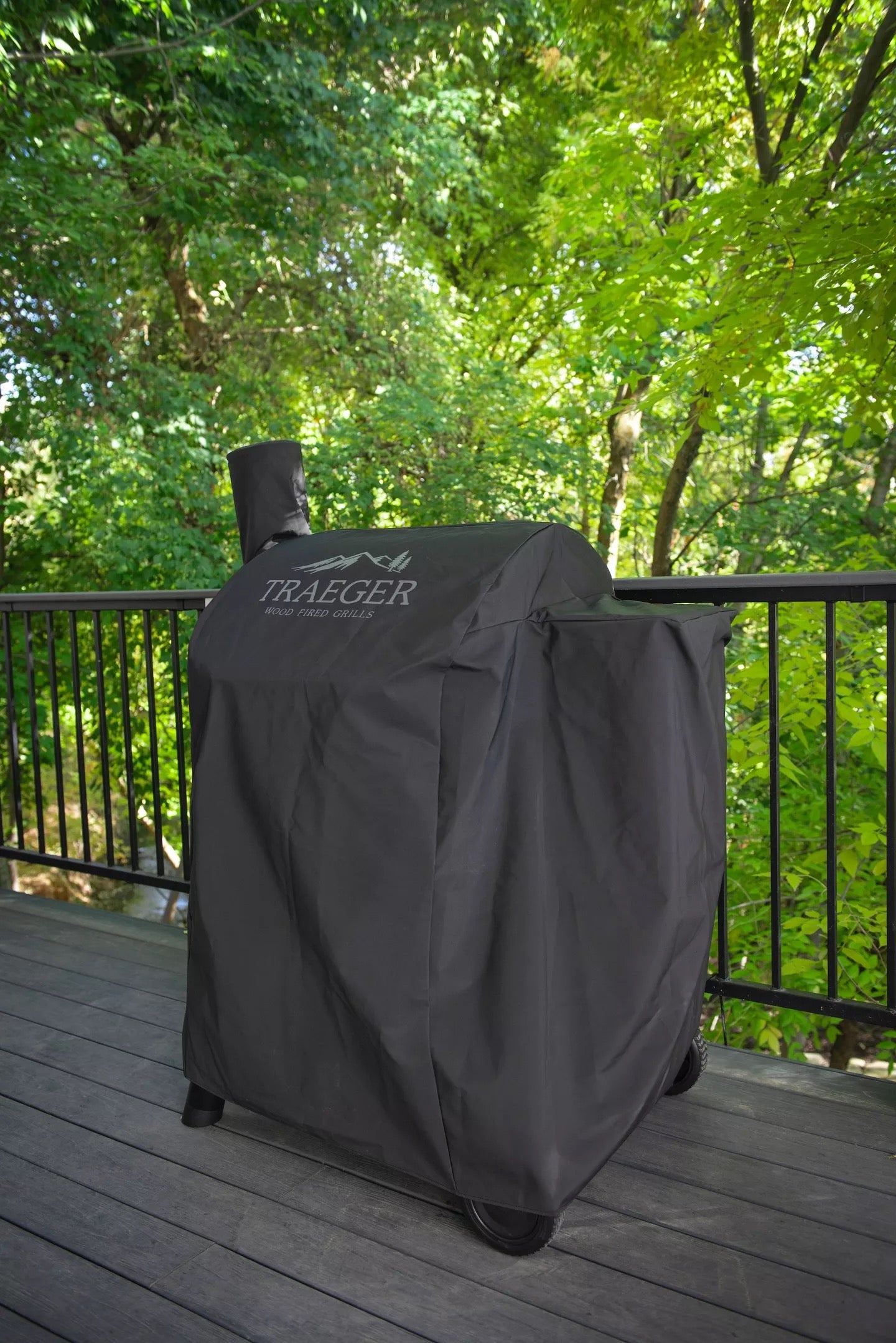 Traeger Pro 575/22 Full Length Grill Cover