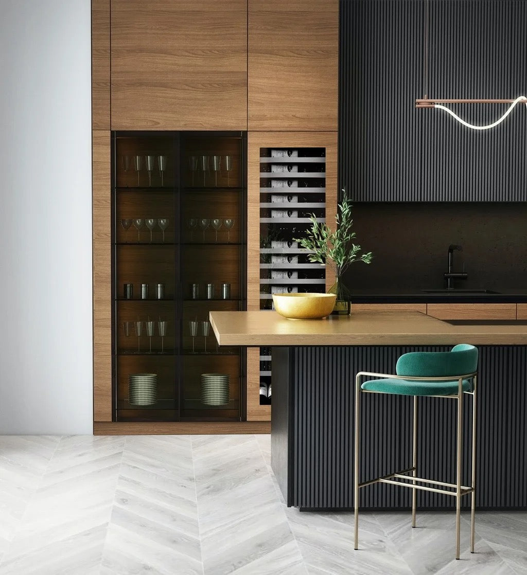 MQuvee Integrated Wine Cooler - WineKeeper Exclusive 112D Panel Ready Push/Pull