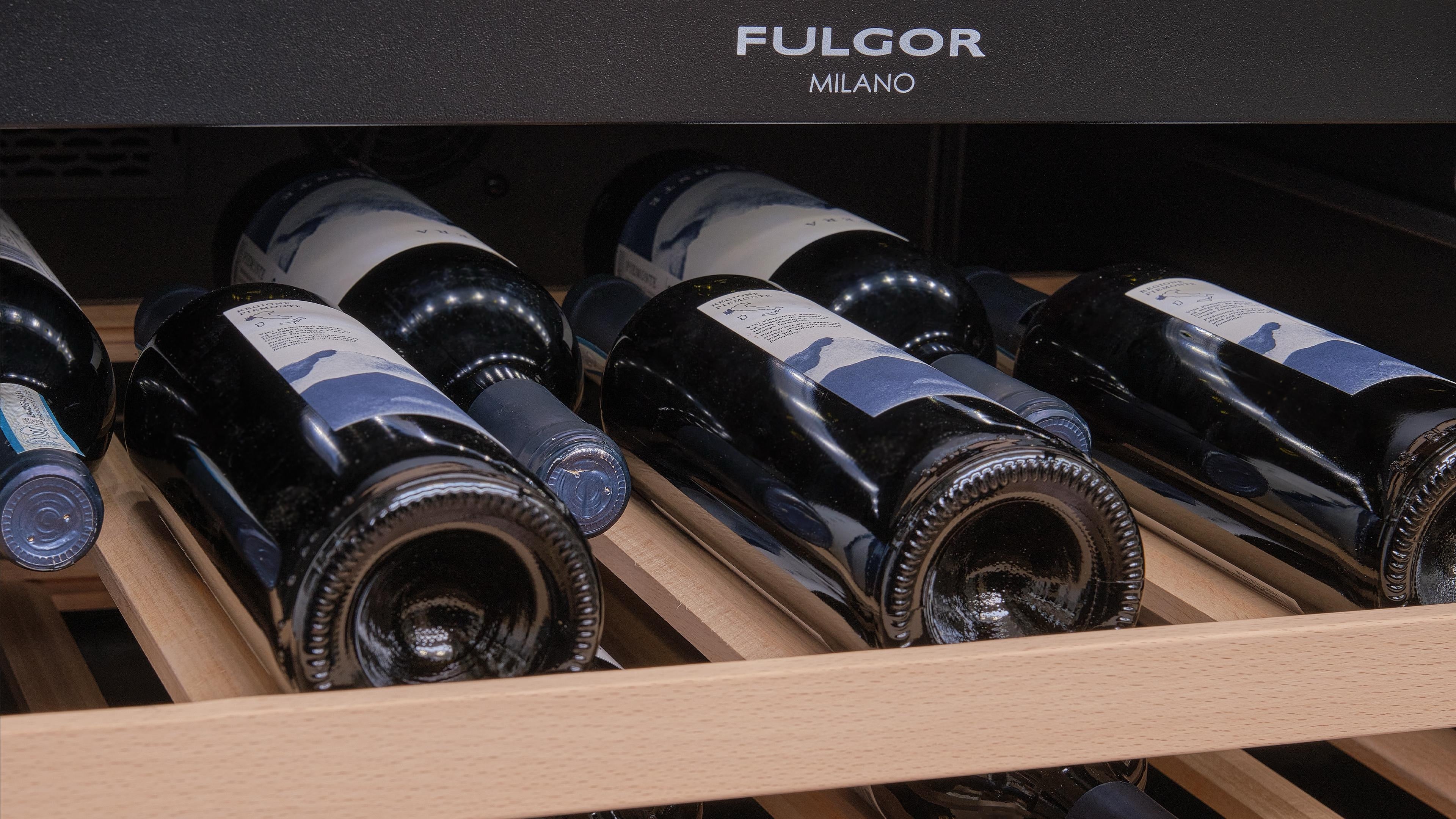 Fulgor Milano 82 Wine Cellar - FWC 8200 U TC BKX