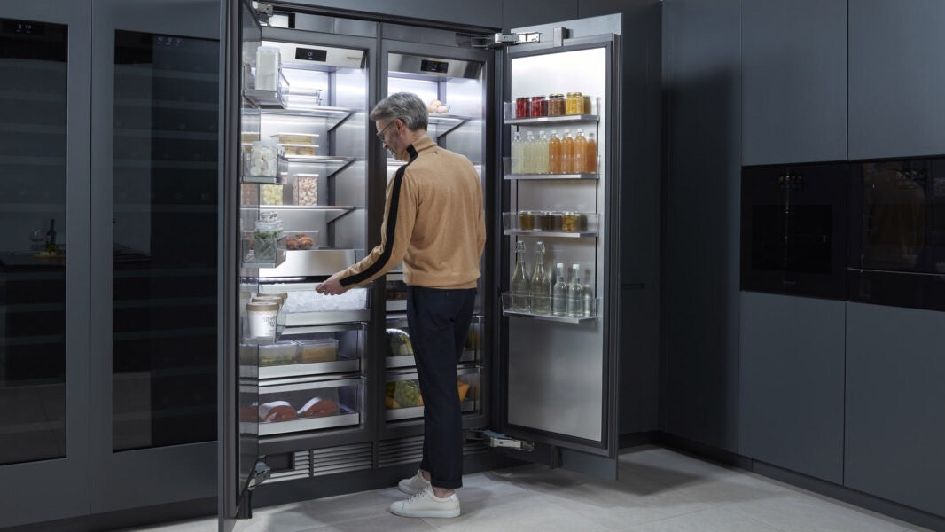 Signature Kitchen Suite 30” SKS integrated Refrigerator -