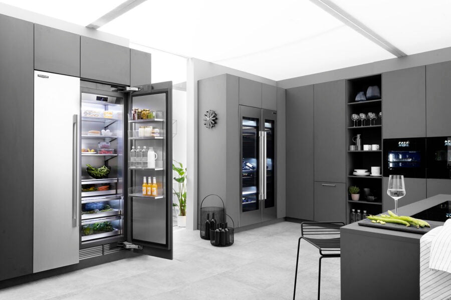 Signature Kitchen Suite 30” SKS integrated Refrigerator -