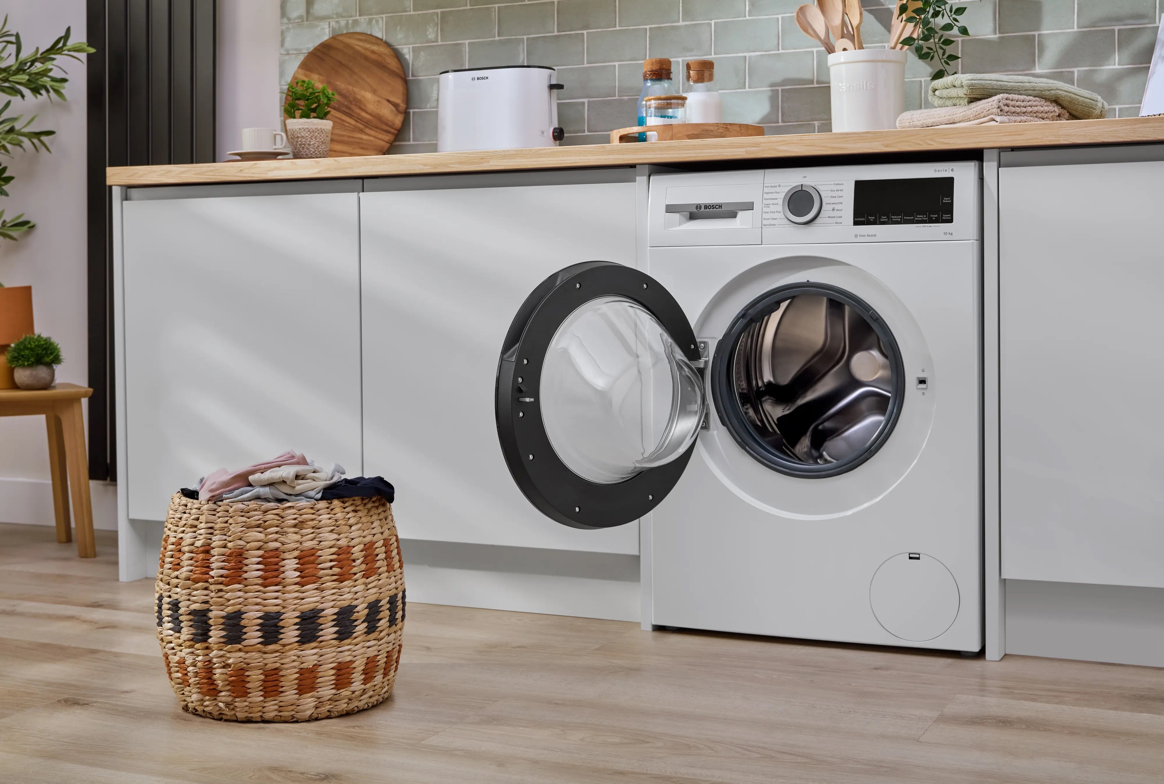 Bosch Series 6 Washing machine, front loader 10 kg max. 1400 rpm - WGG254Z1GB