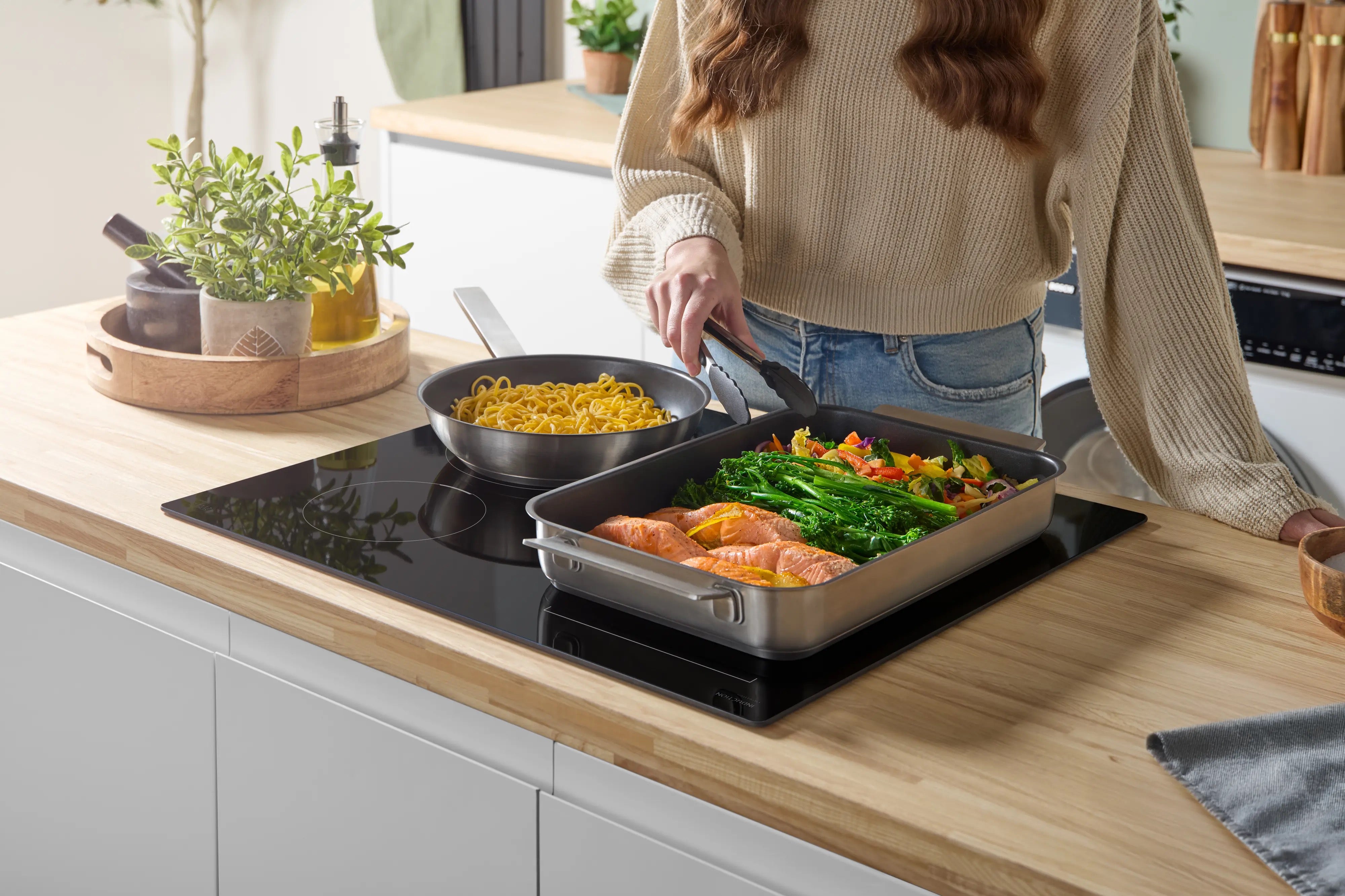 Bosch Series 4 Induction hob 60 cm surface mount without frame - PWP611BB5B