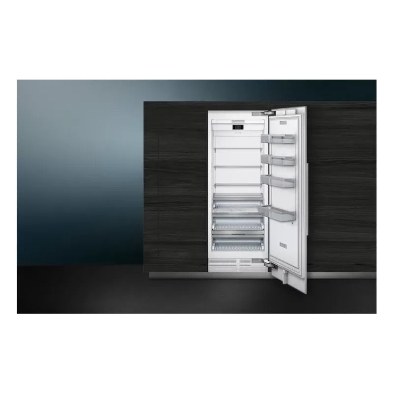 Siemens studioLine CI30RP02 Built In Fridge