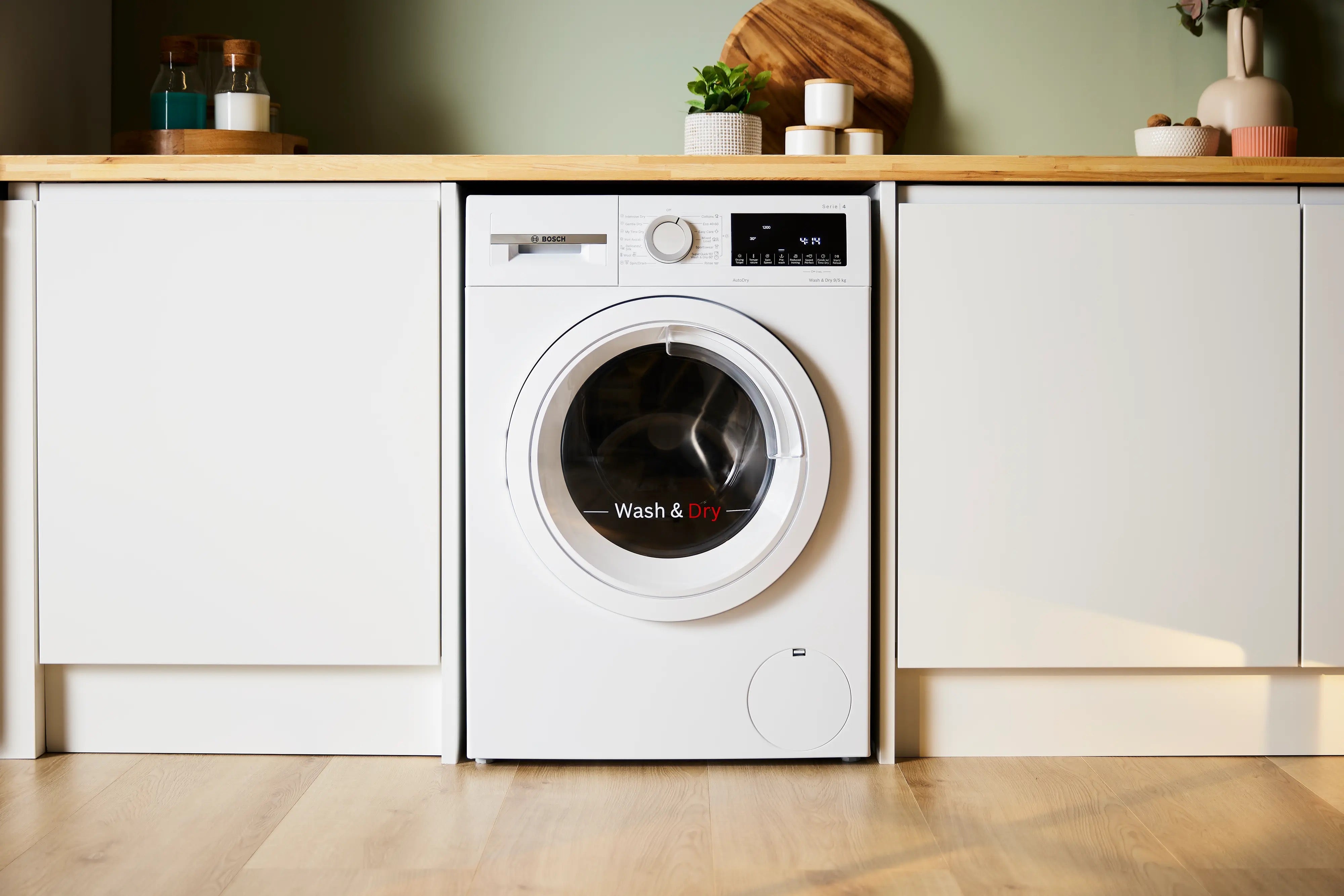 Bosch Series 4 Washer dryer 9/5 kg max. 1400 rpm - WNA144V9GB