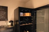 MQuvee Wine Cabinet - WineStore 215 Full Glass Black