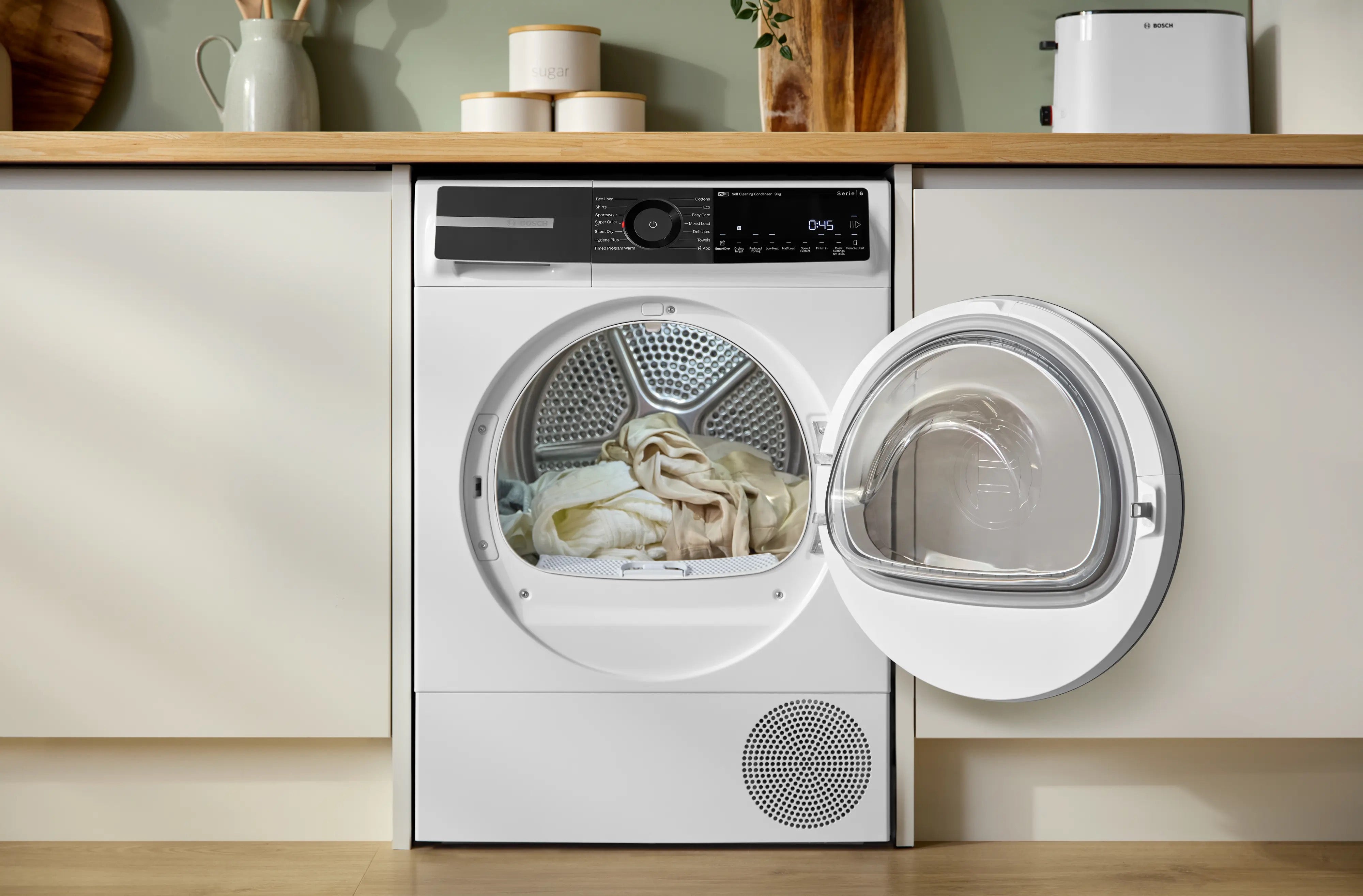 Bosch Series 6 Heat pump tumble dryer 9 kg - WQH246D9GB
